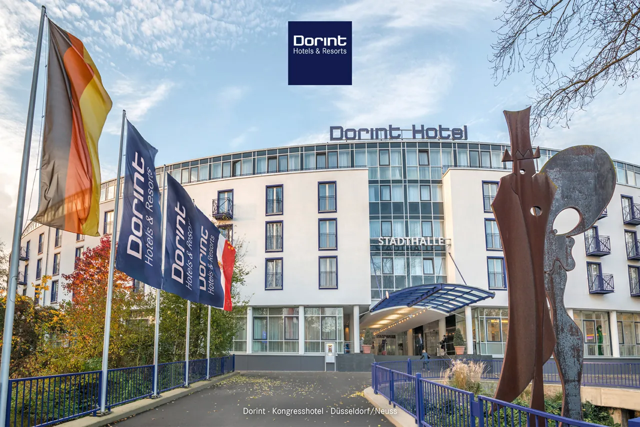 Dorint Hotel - Aussicht auf die Außenansicht vom Dorint Hotel in Düsseldorf