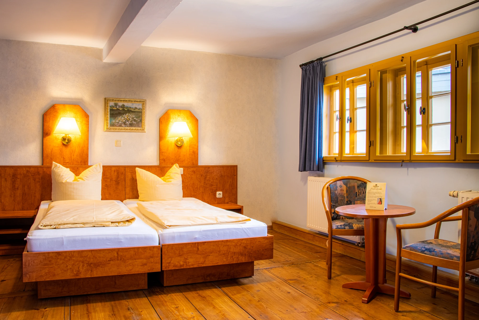 Watzdorfer Geleitschenke - gemütliches, Zimmer in warmen Farben