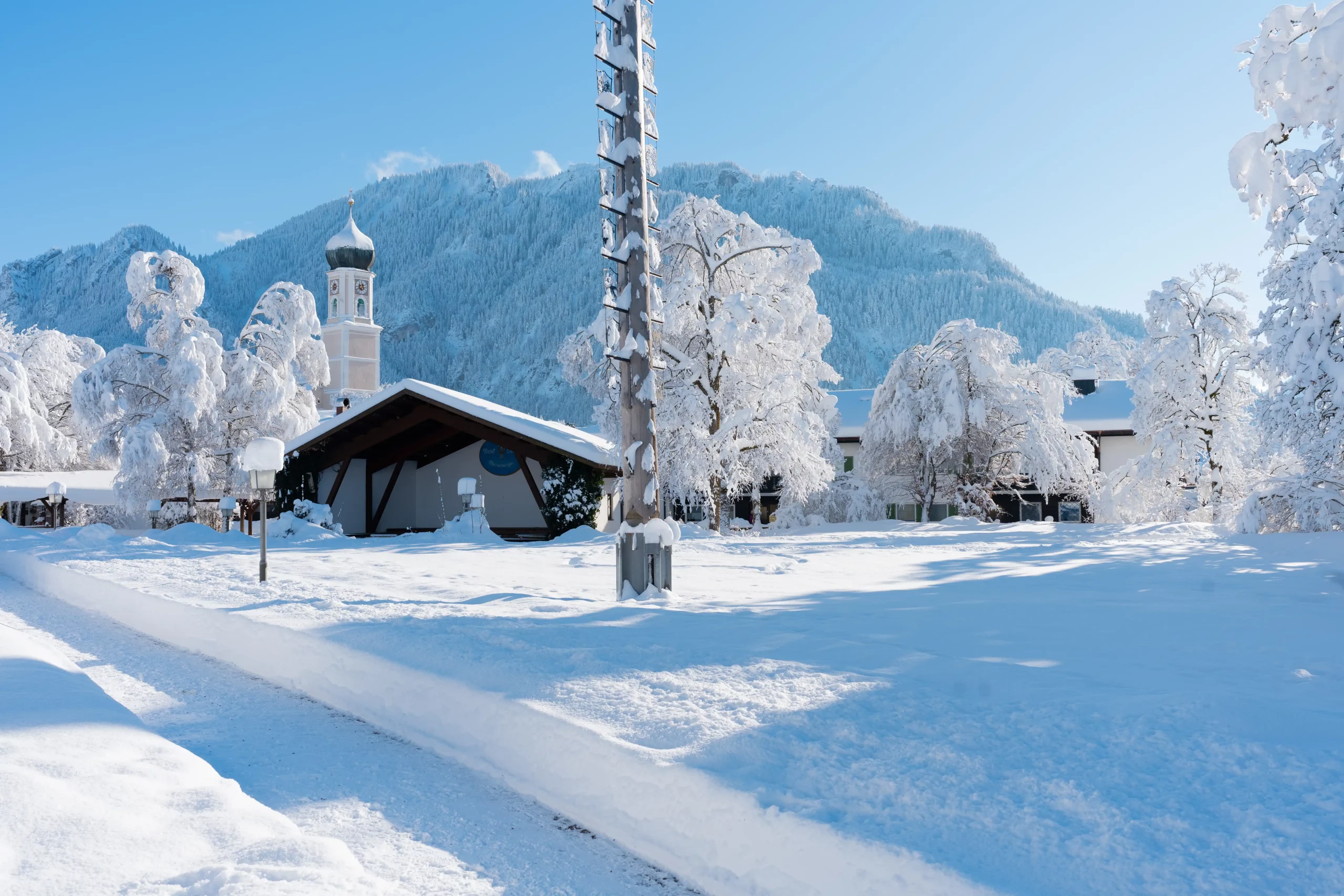Schneelandschaft in Oberammergau.