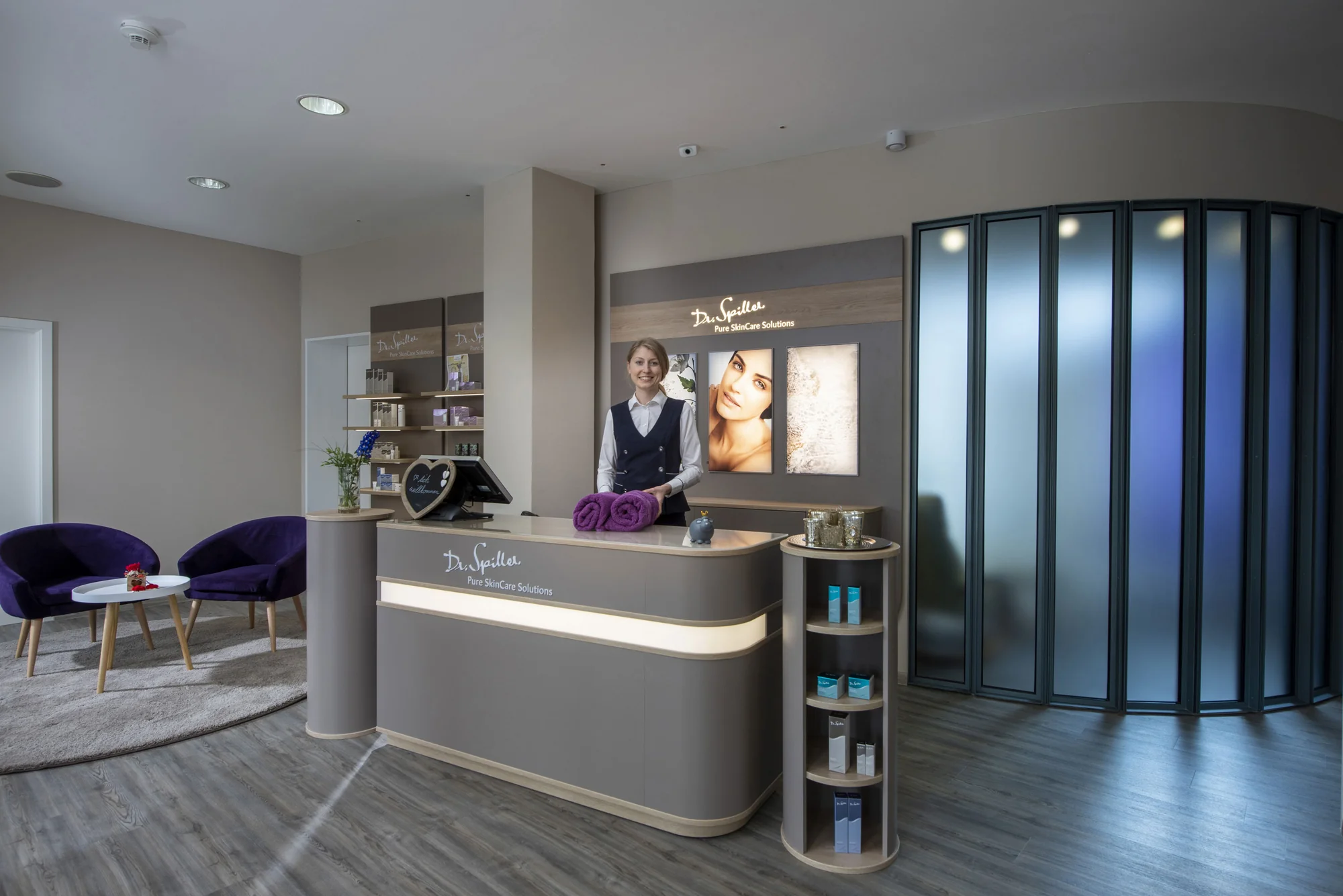 Empfang White Lotus Maritim