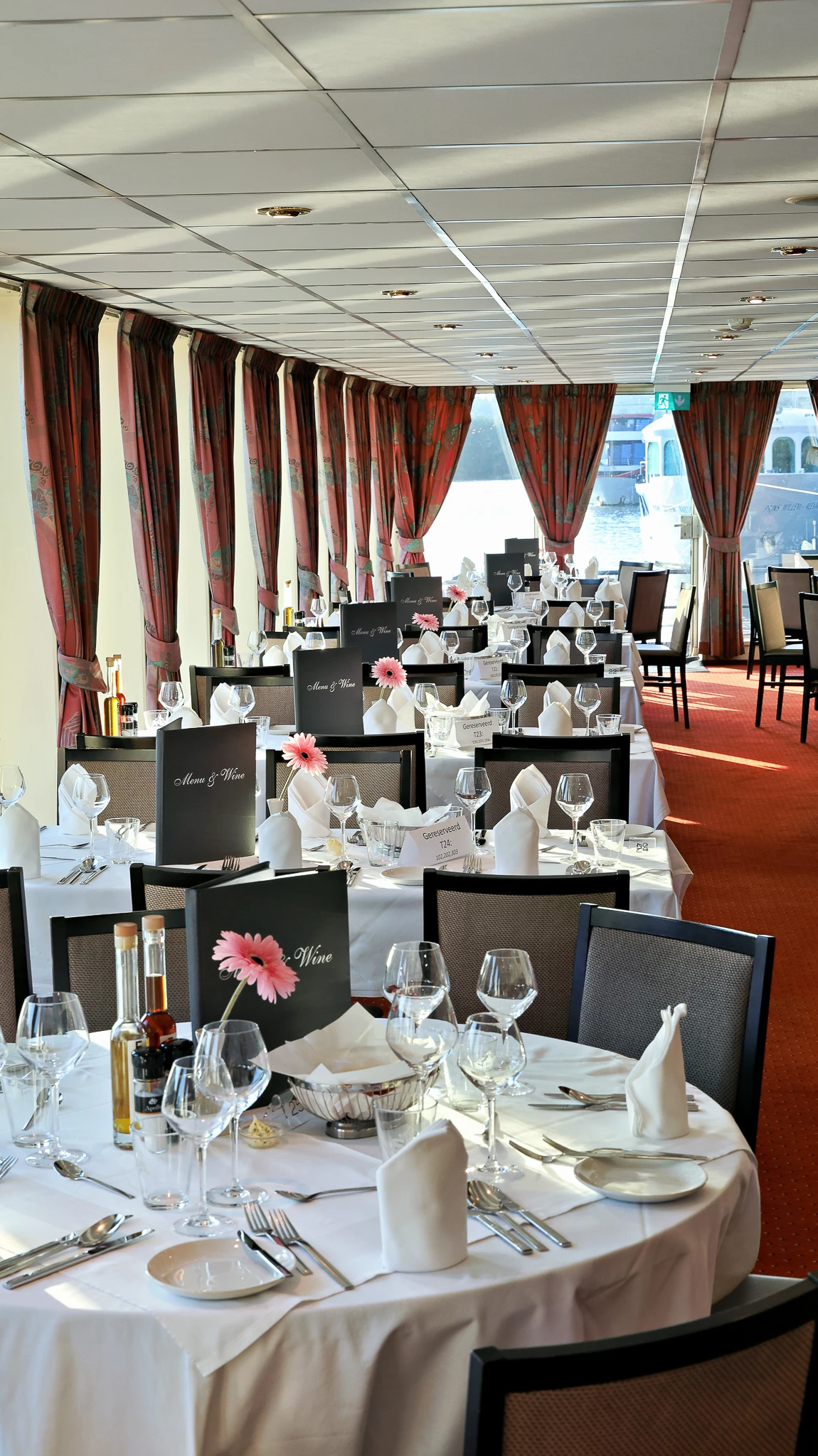 40 - Dutch Grace Restaurant www-10