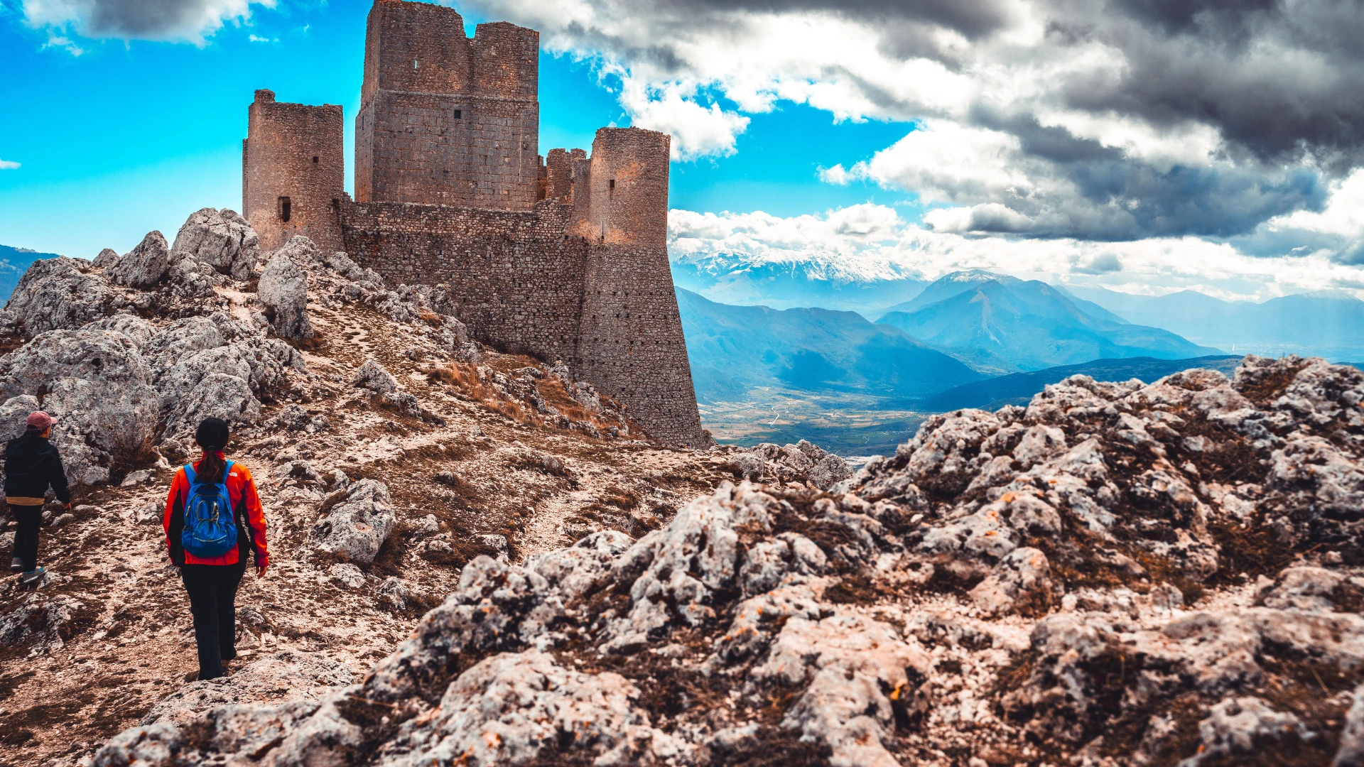 Abruzzen AdobeStock_819809101.opti