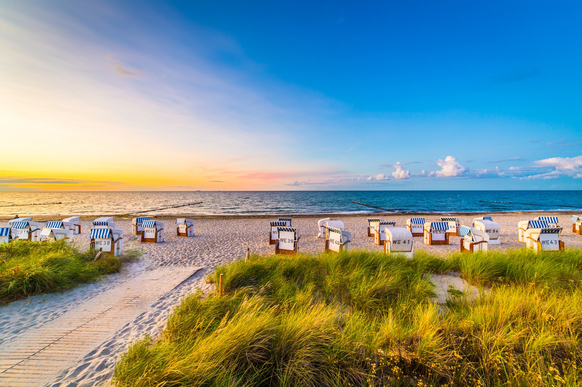 Aussicht auf den Strand und die Strandkörbe in Usedom