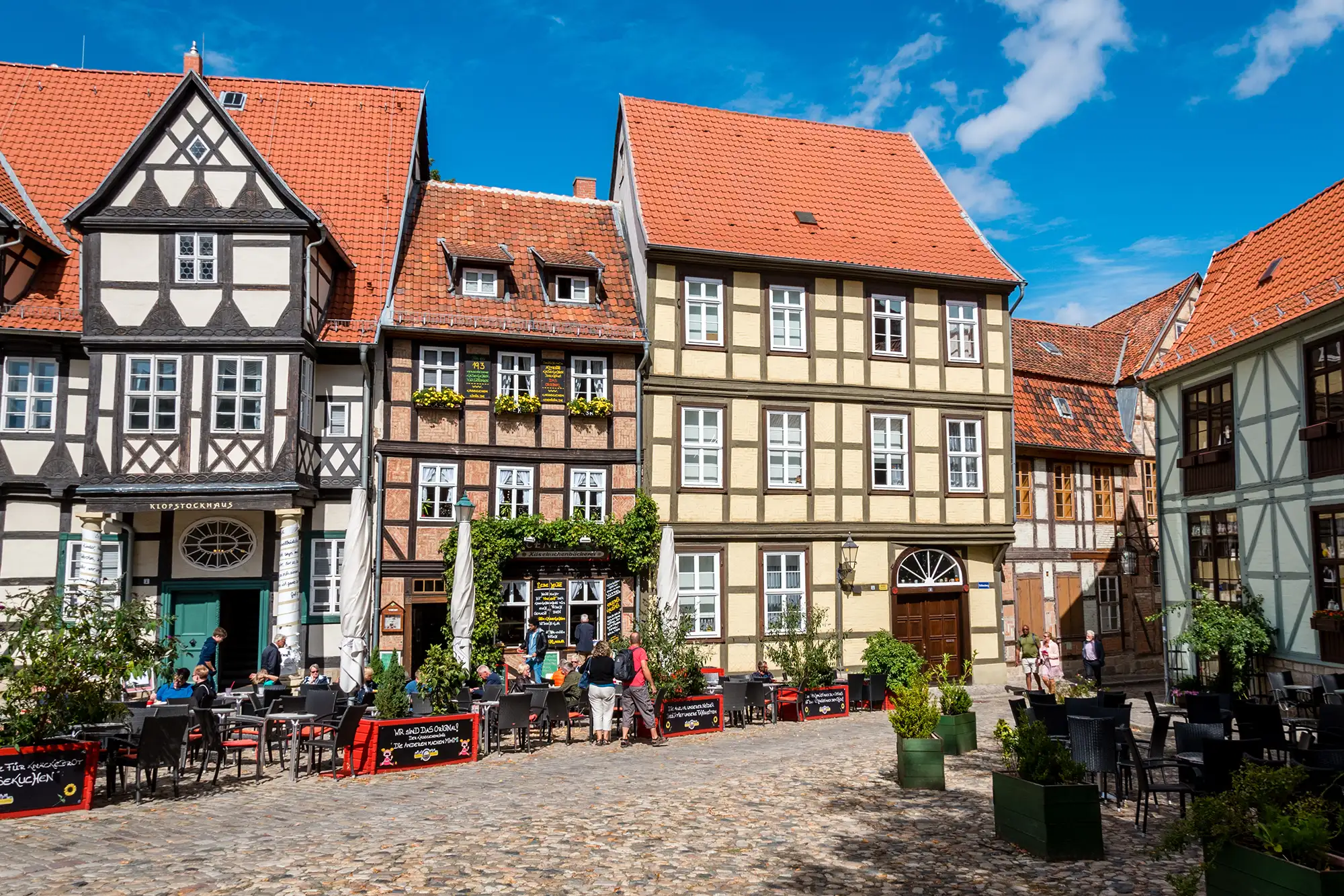 Blick auf das Klopstockhaus aus dem 16. Jahrhundert in der Altstadt von Quedlinburg