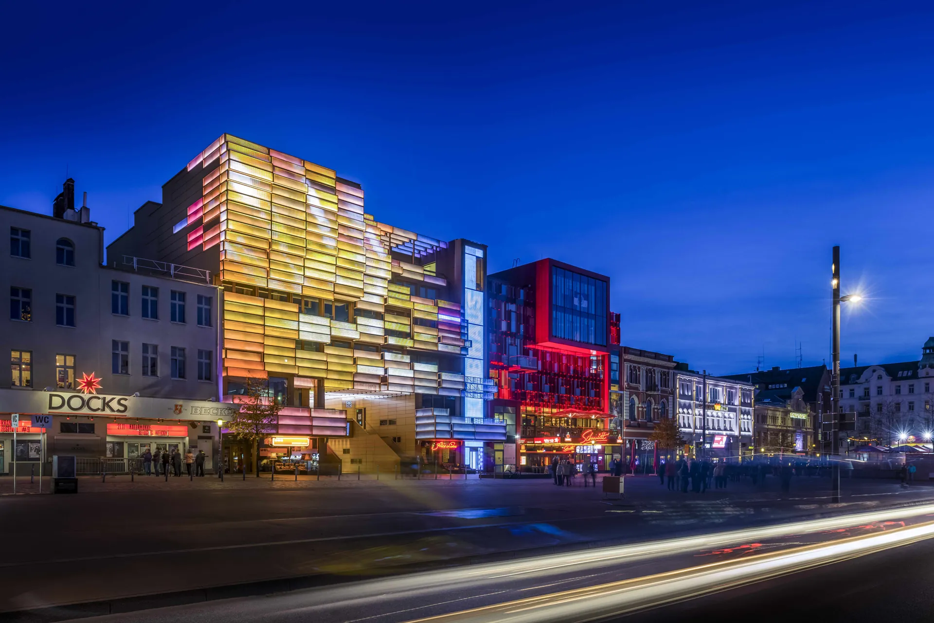 Schmidt Theater in der Außenansicht am Abend
