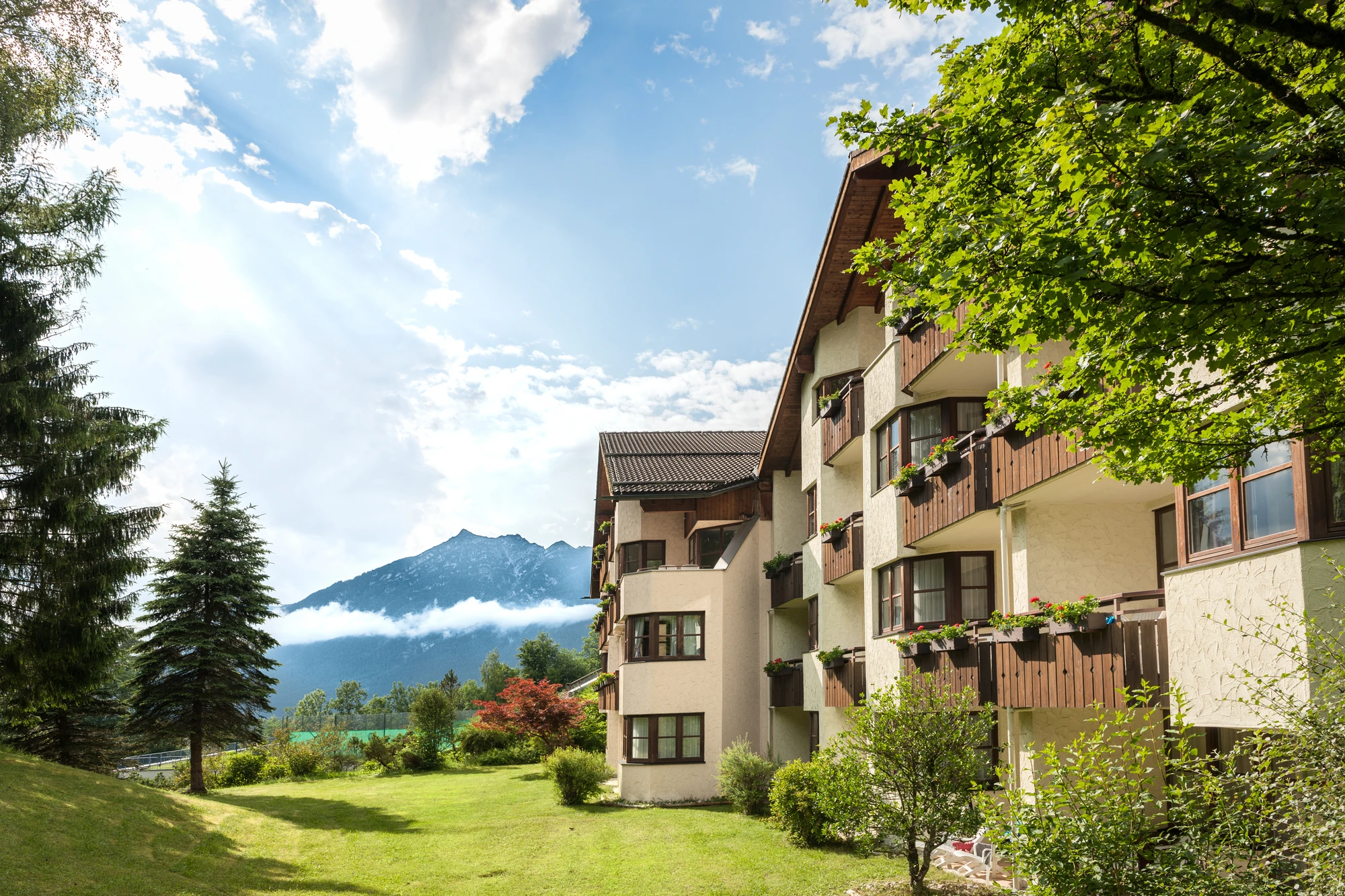 Dorint-Sporthotel-Garmisch-Partenkirchen-Aussenansicht