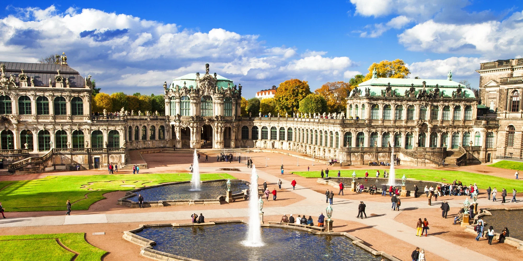 Dresden - Zwinger mit hübsch verzierten Gartenhof