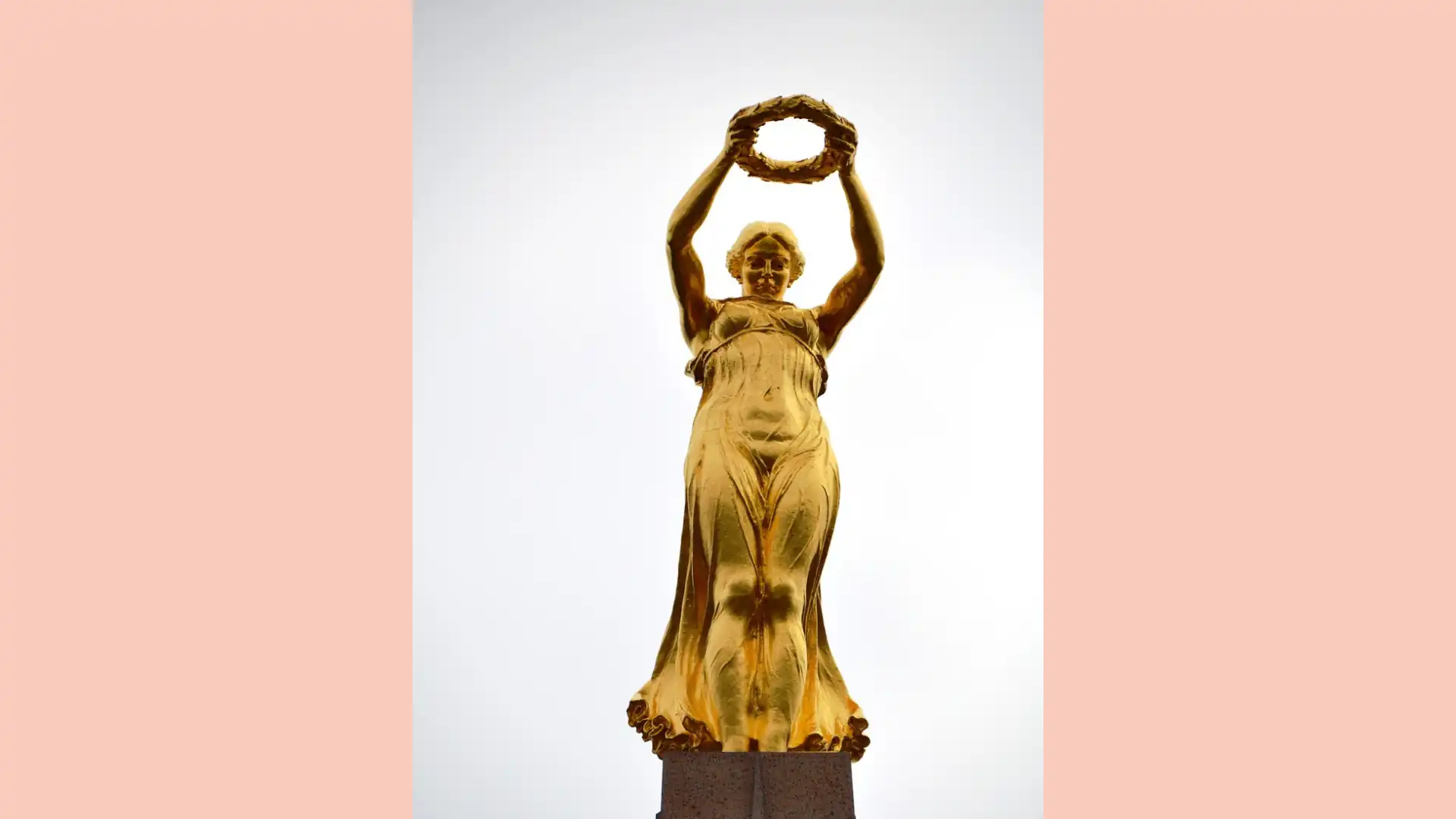 Statue der Gelle Fra in Luxemburg Stadt