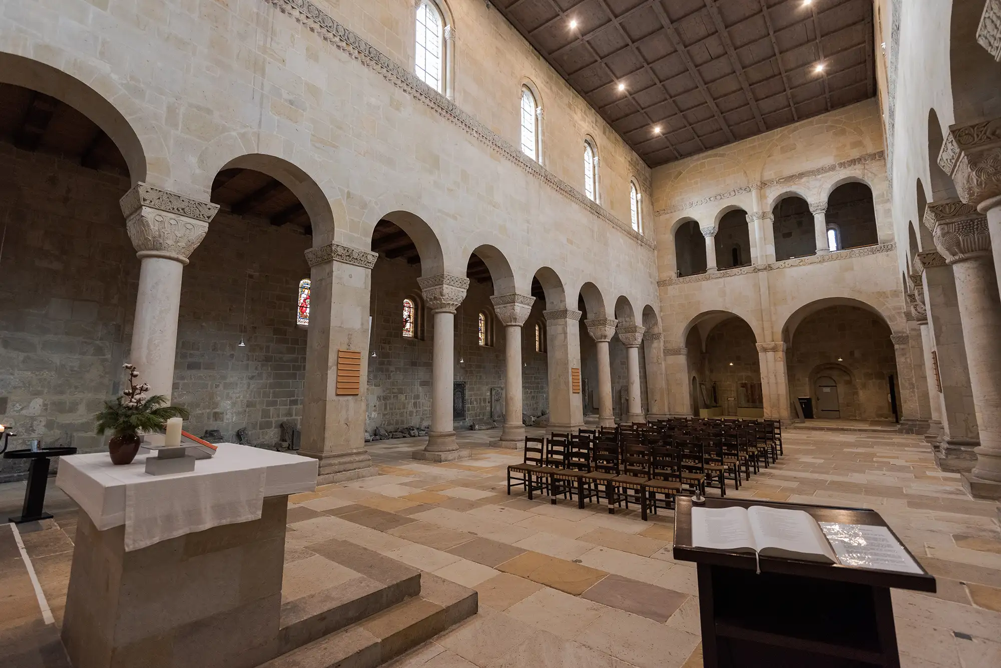 Innnenansicht der ehemalige Stiftskirche St. Servatii in Quedlinburg