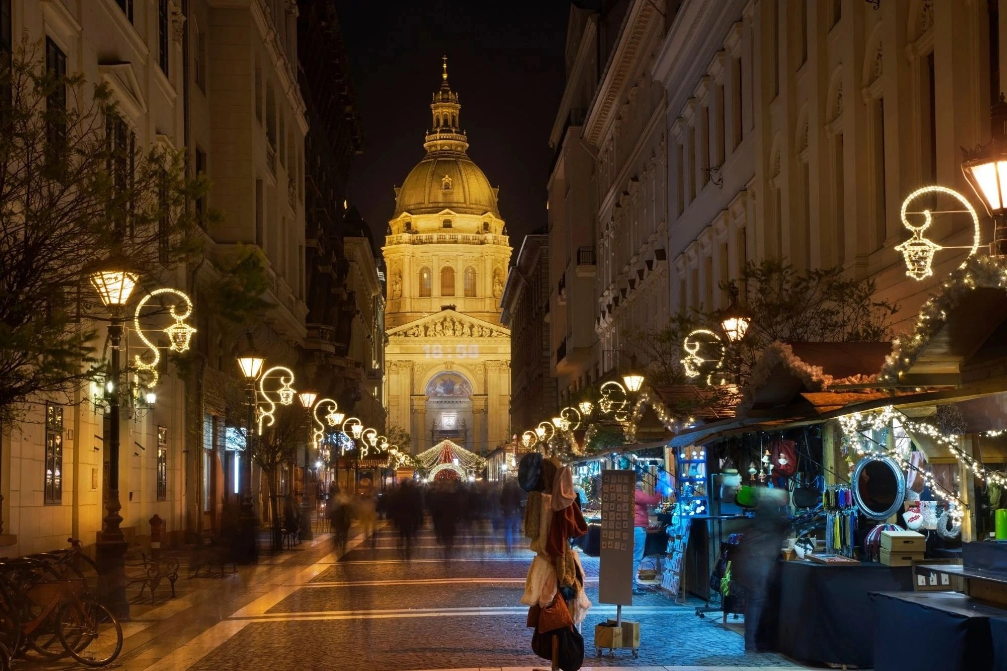Der Weihnachtsmarkt in Budapest.