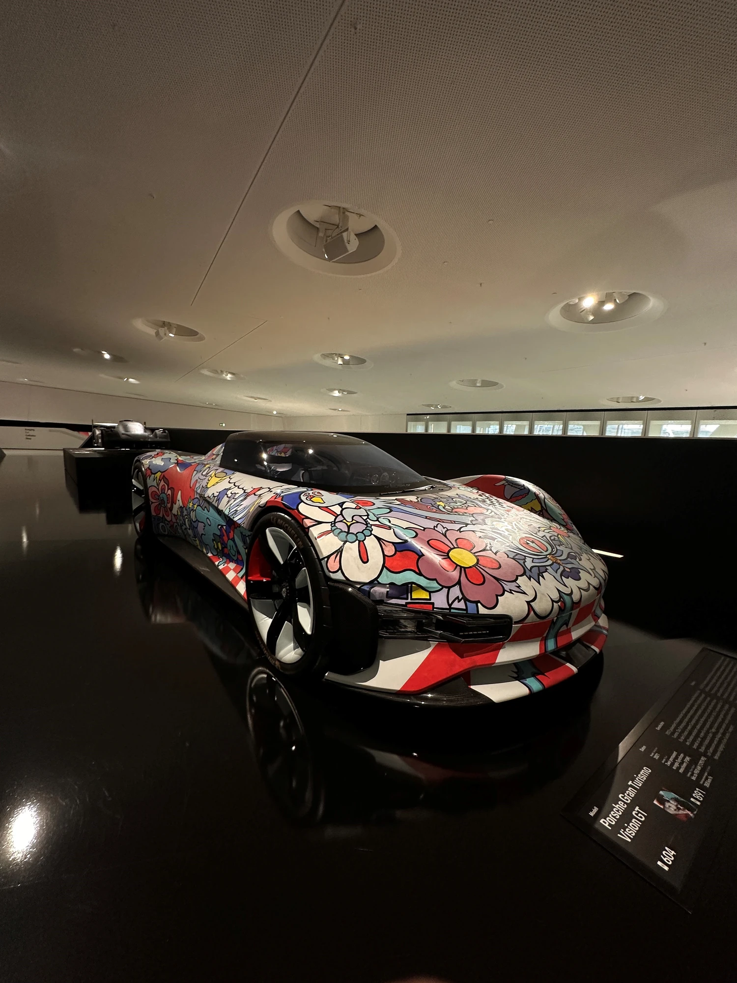 Museen Stuttgart Porsche Museum Ausstellung Porsche Gran Turismo Vision GT