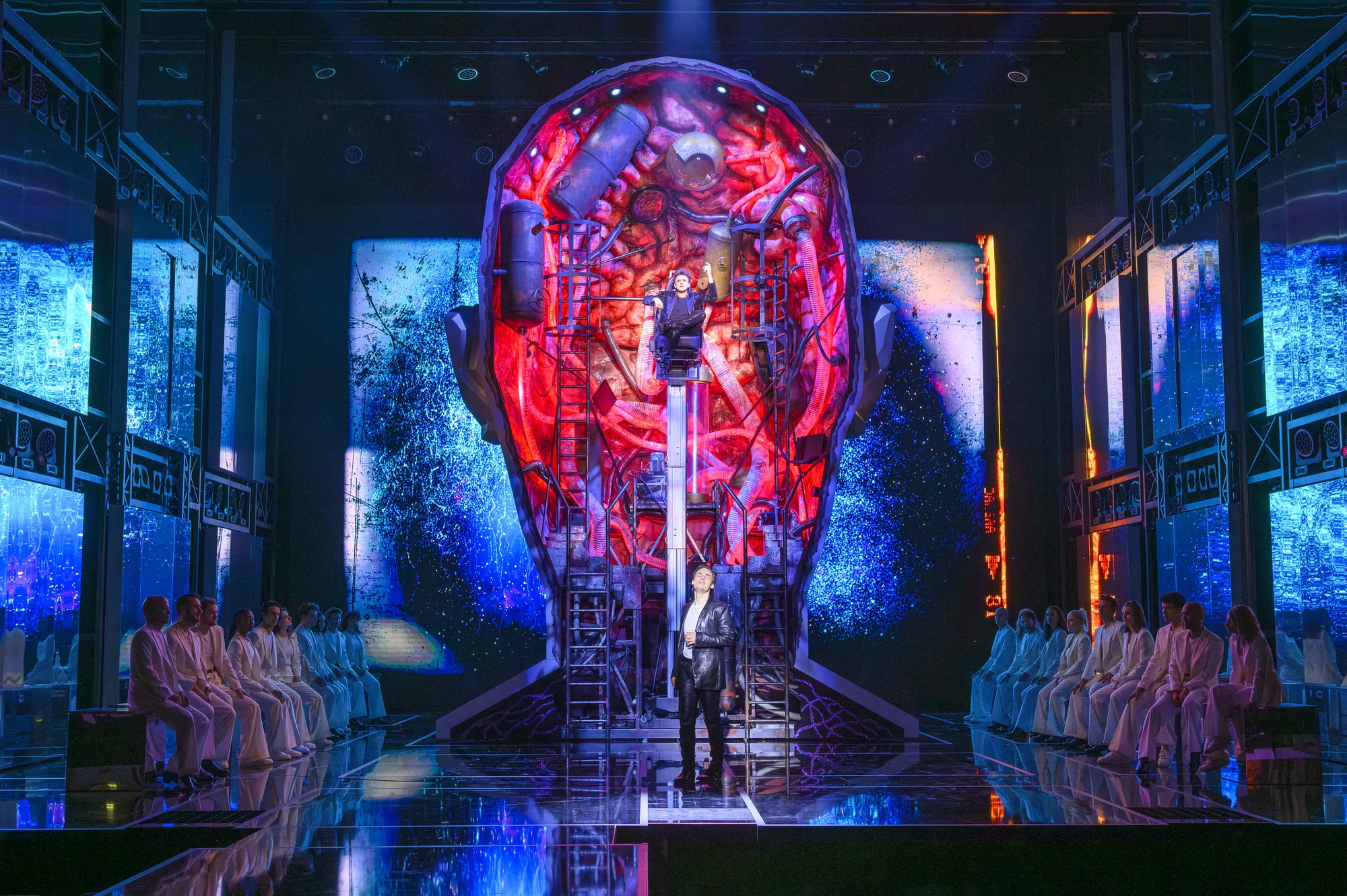 Rock Me Amadeus Musical - Falco in einer Rekonstruktion seines tiefen Inneren