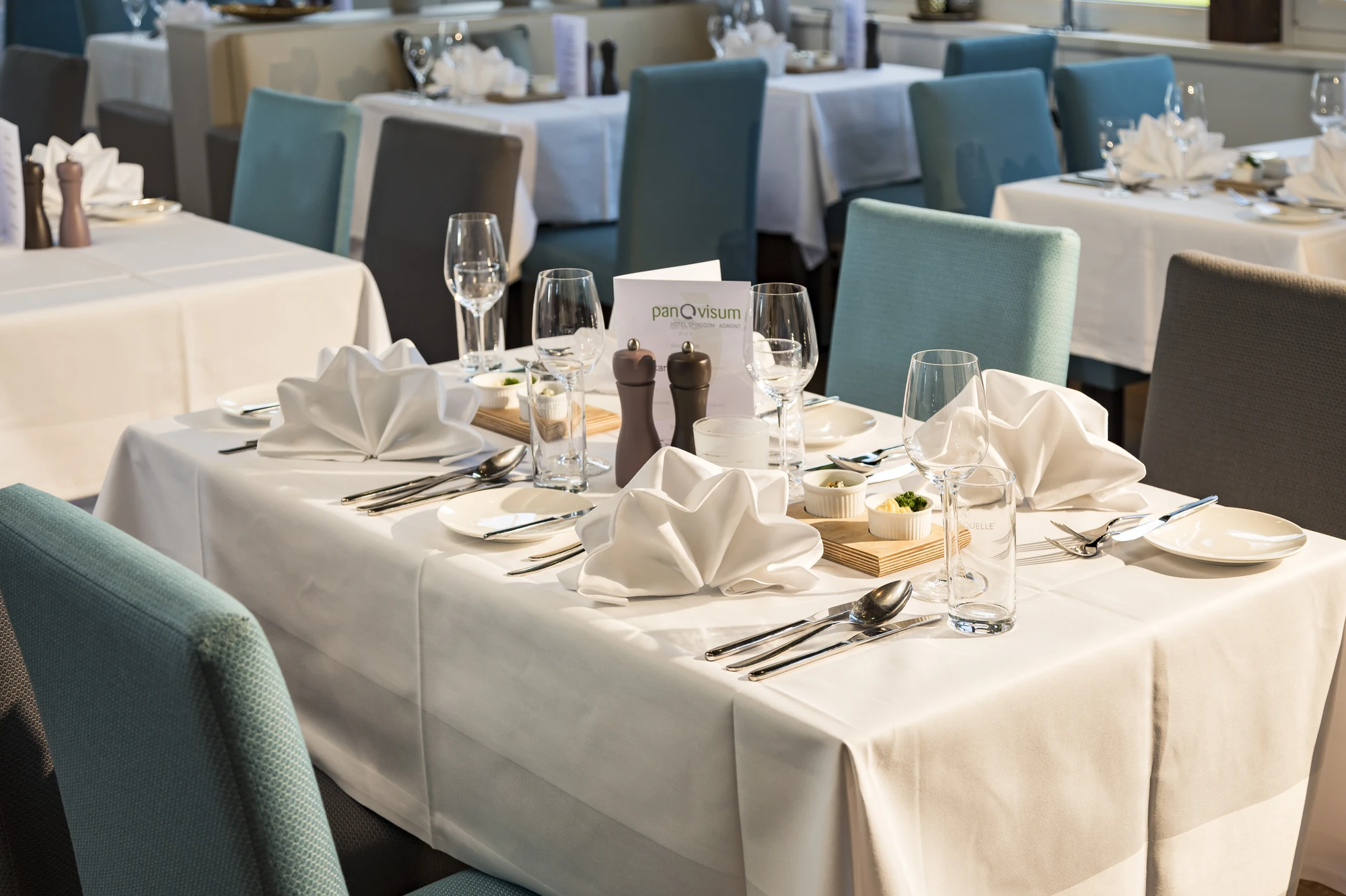 SPIR_2021_Restaurant_Tisch (1)