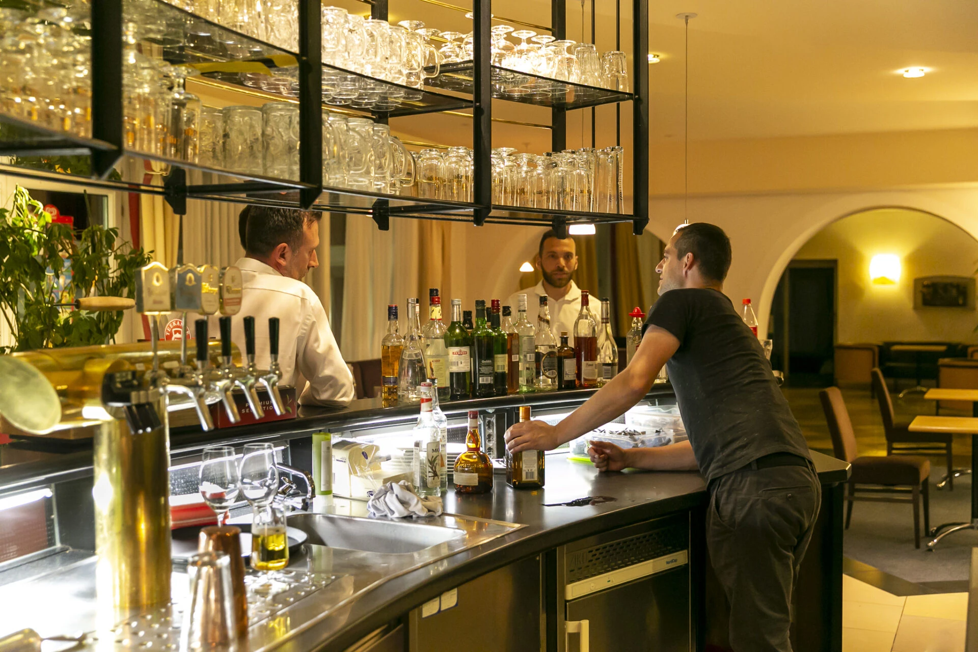 Schwarzwald_Bar_1.opti