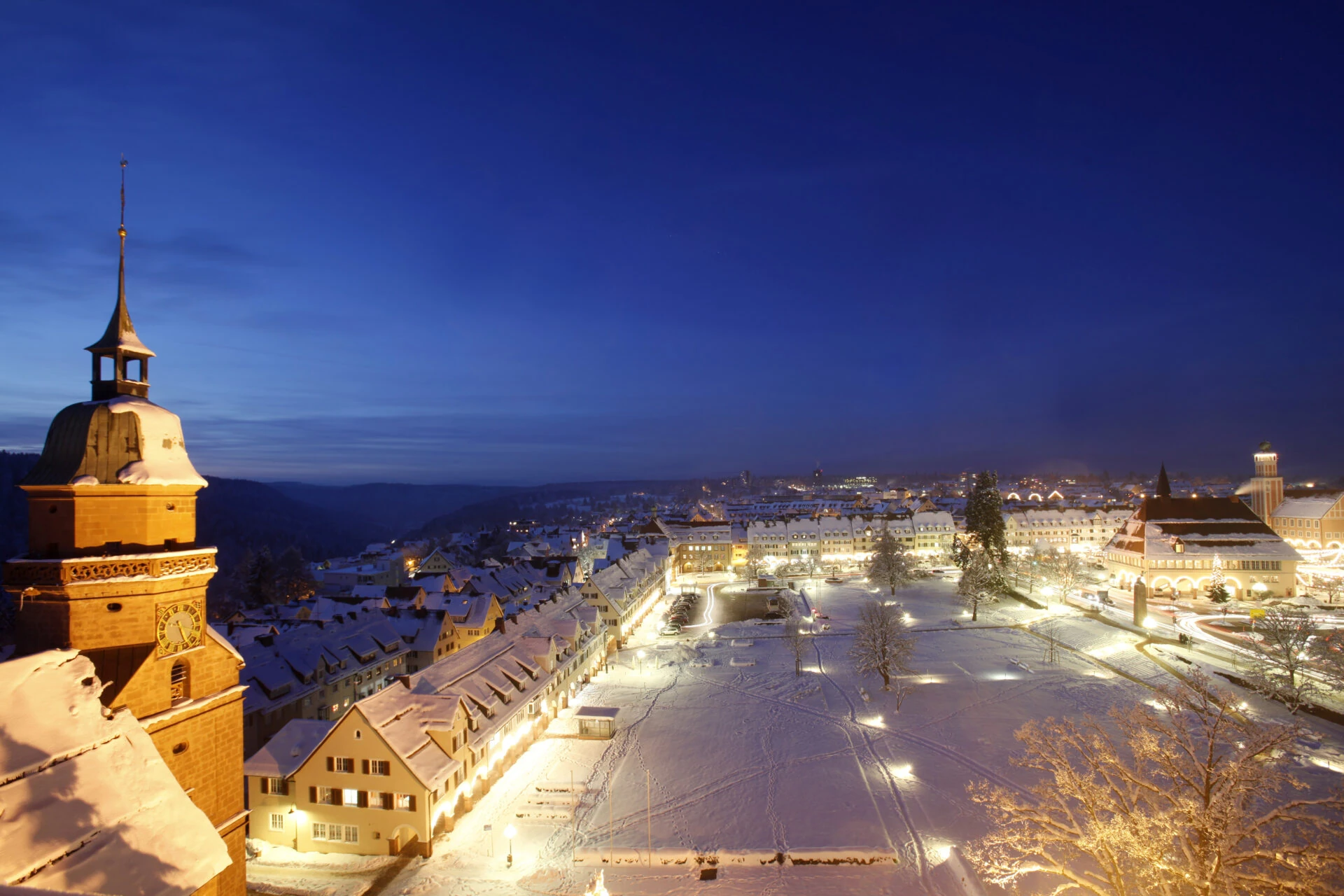 Stadtkirche im Winter, Unterer Marktplatz Freundestadt