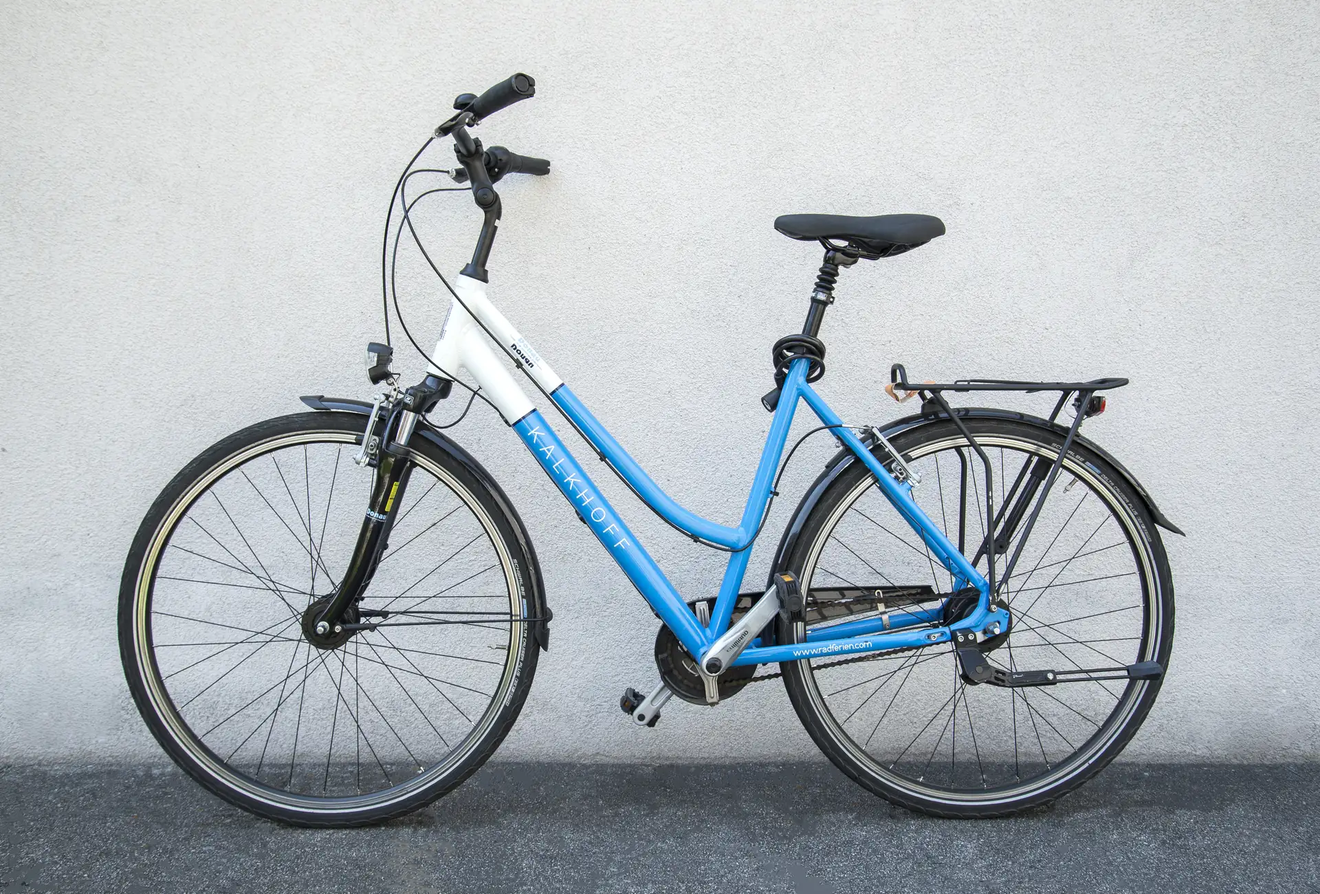 Blau-weißes Rad von Kalkhoff für Damen