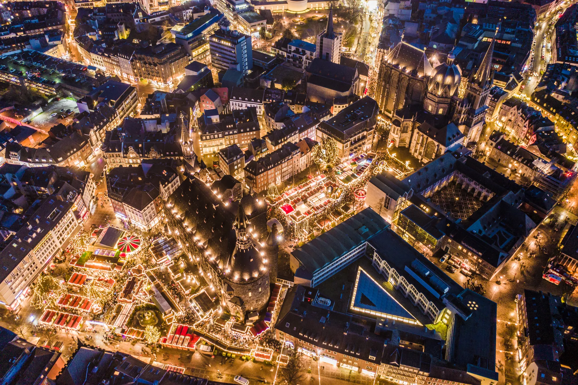 Aachener Weihnachtsmarkt aus der Luft