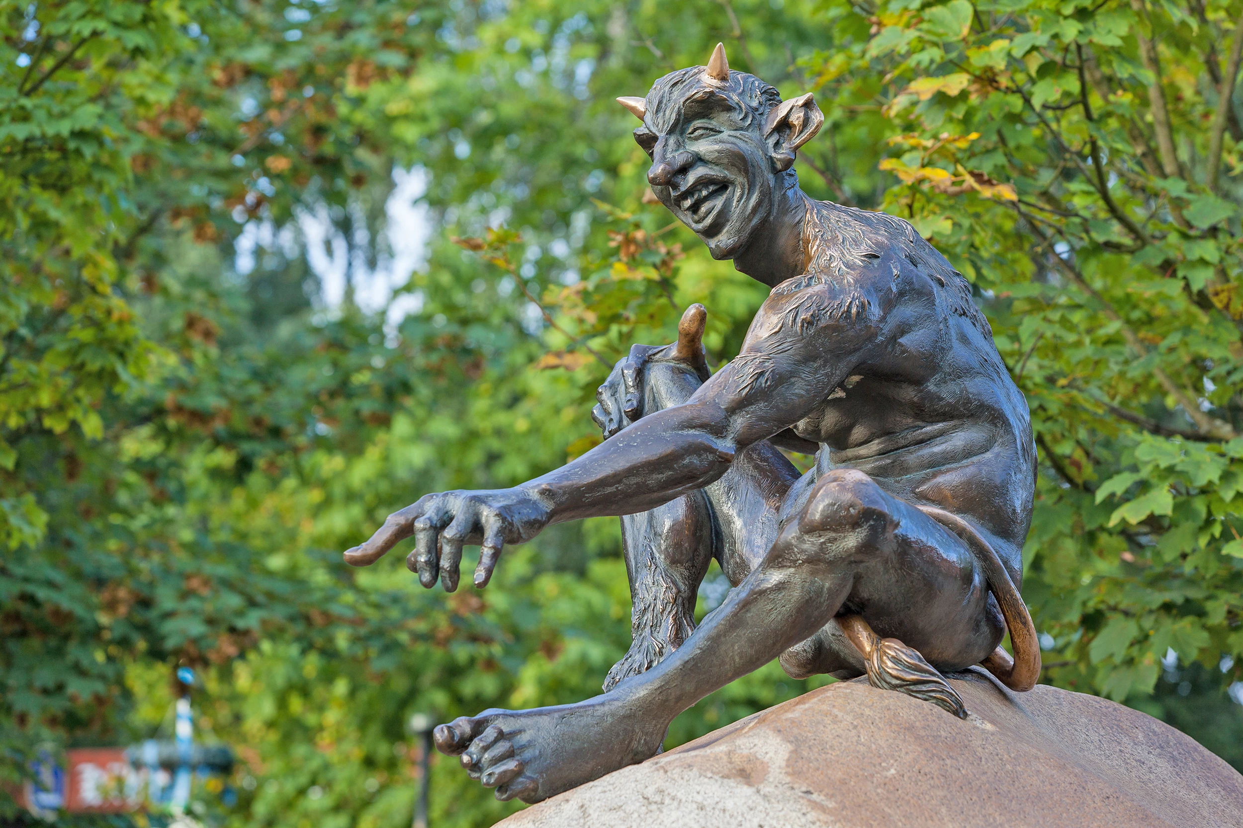 Teufelsstatue am Hexentanzplatz im Harz