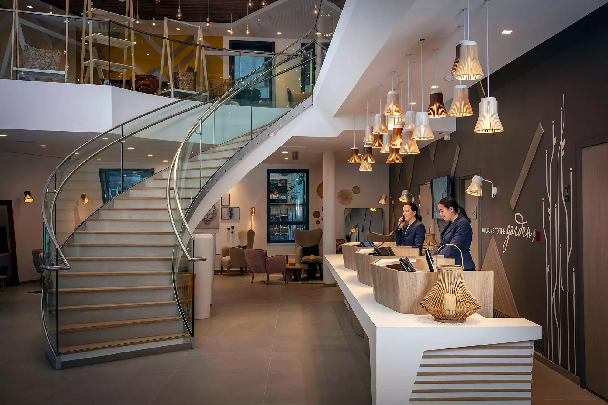 Hilton Garden Inn Paris Massy, Empfang