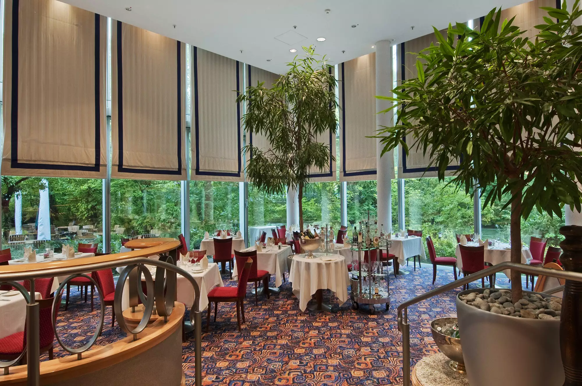 Hilton Munich Park, Restaurant