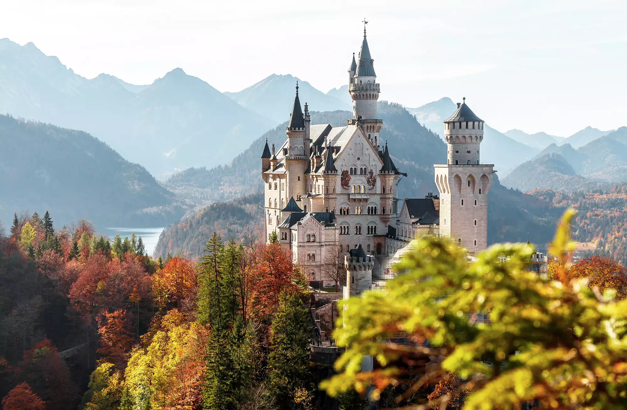Schloss Neuschwanstein im Herbst