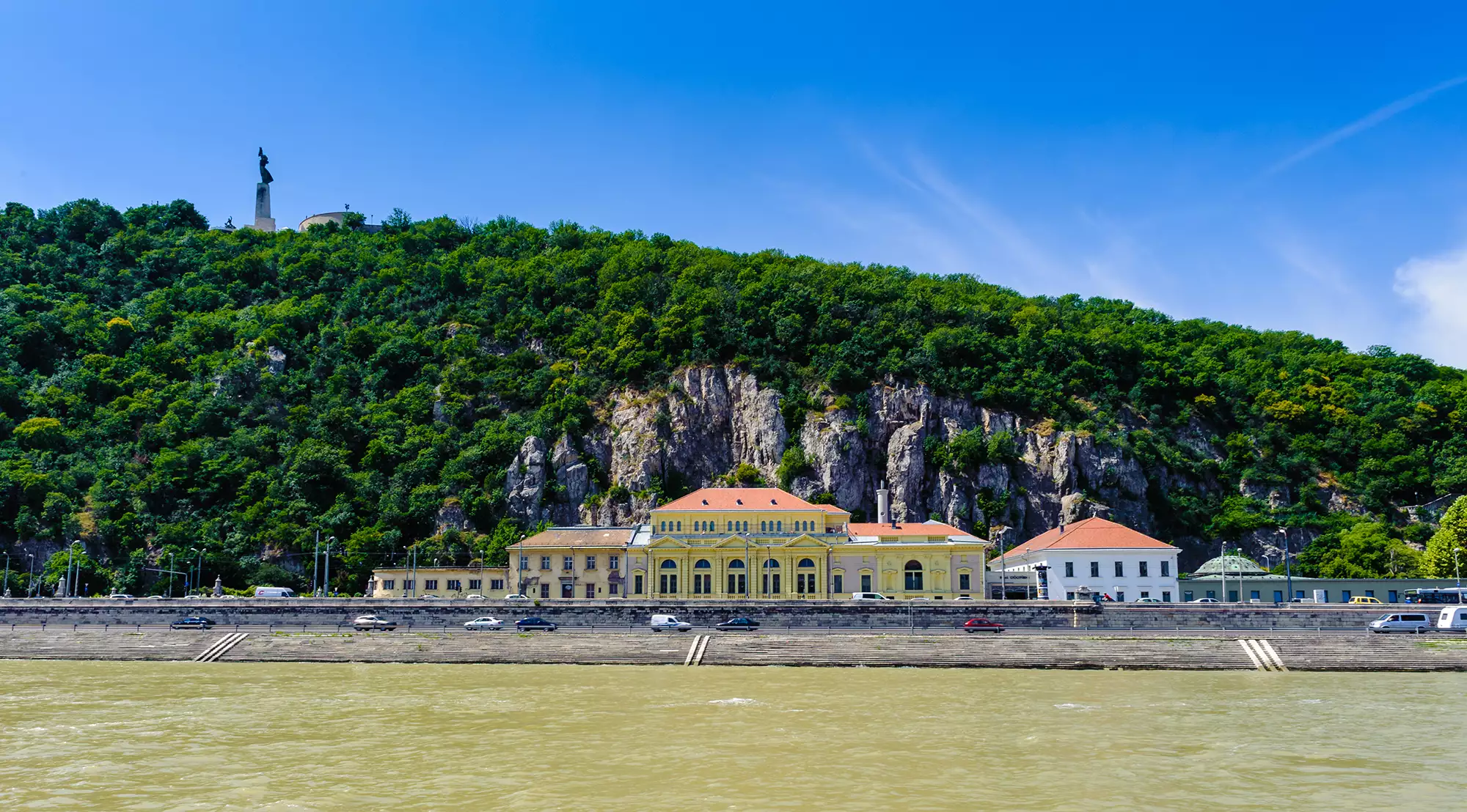 Donauufer in der Stadt Budapest
