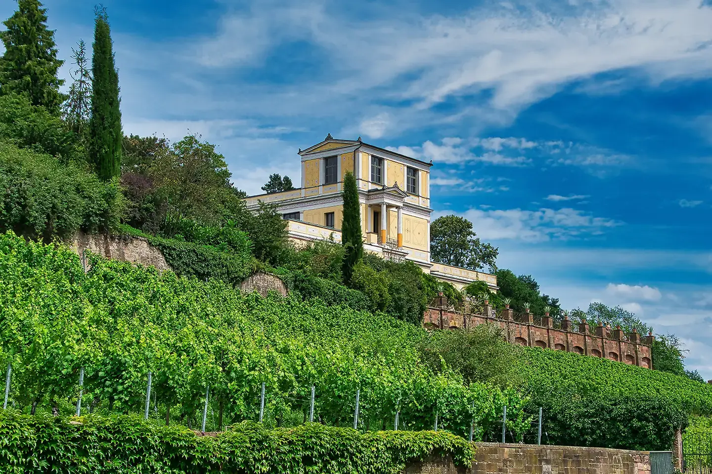 Villa Pompejanum am Hochufer des Main in Aschaffenburg