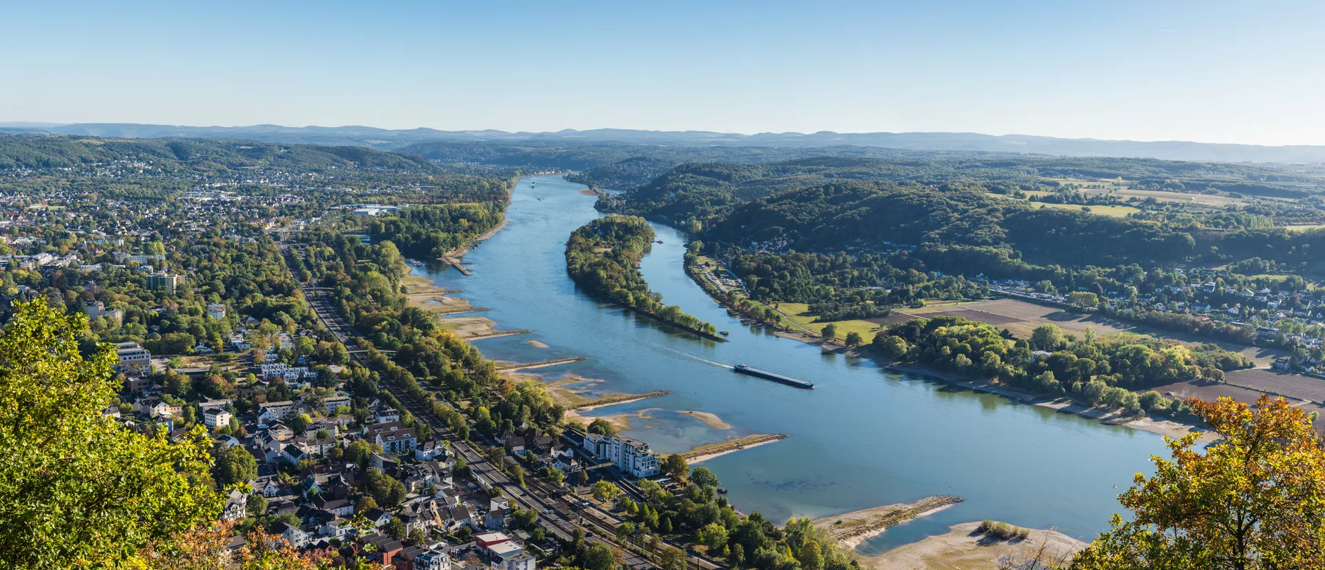 Blick vom Drachenfels auf das Rheintal, Bad Honnef