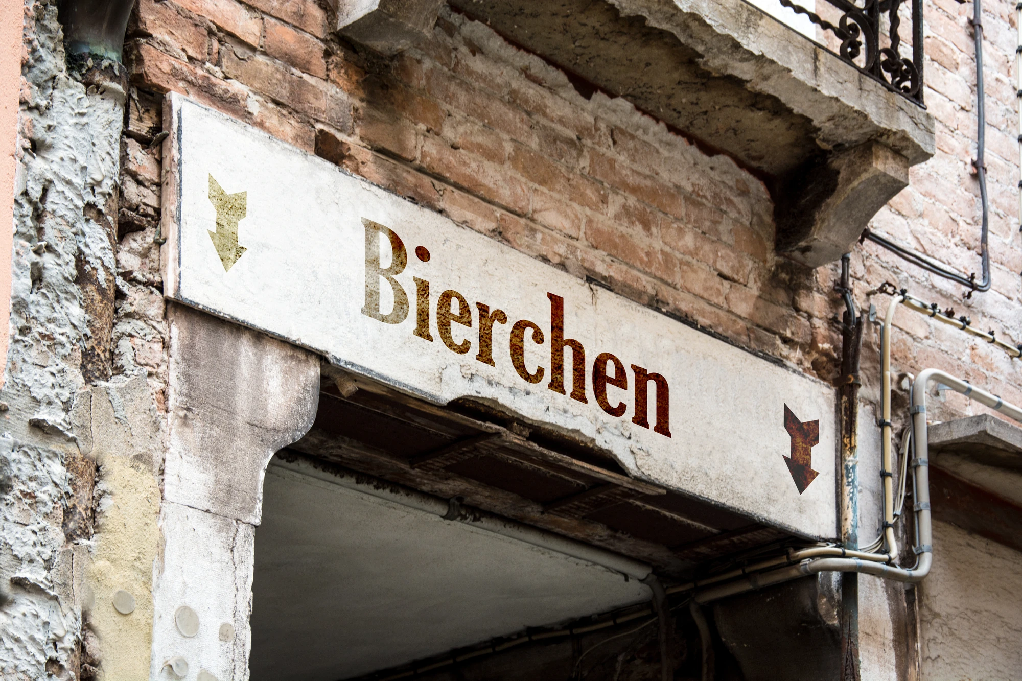 Türschild Bierchen, Eingang