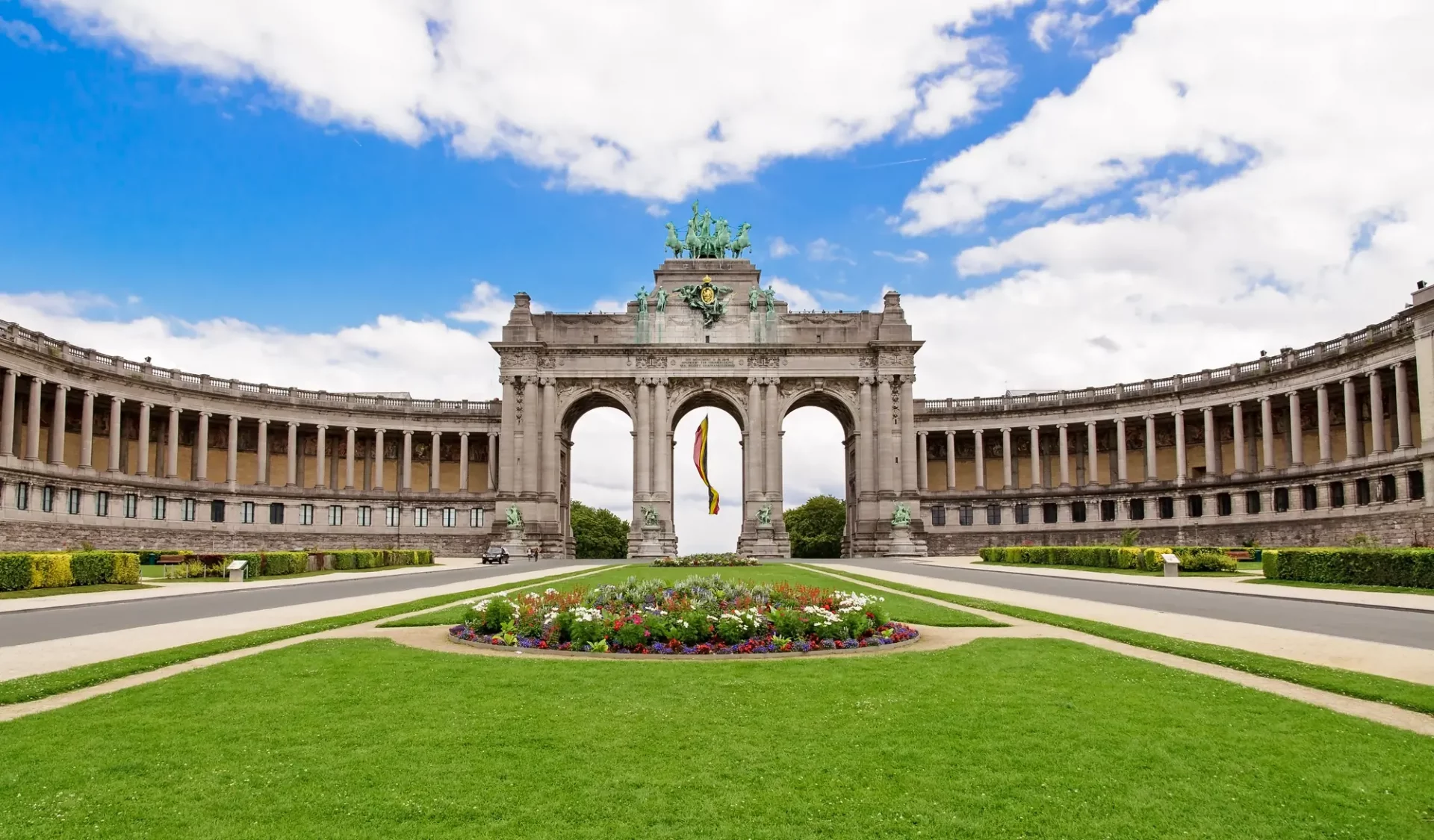 Triumphbogen im Cinquantenaire Parc bei Brüssel Wochenende Kurztrip