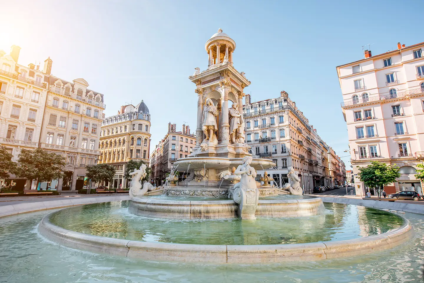 Brunnen am Place des Jacobins in der UNESCO Weltkulturerbe Zone von Lyon