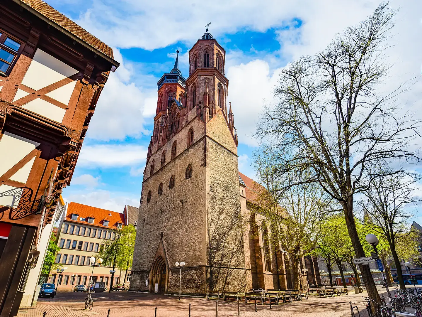 Rats- und Marktkirche St. Johannis in der Altstadt von Göttingen