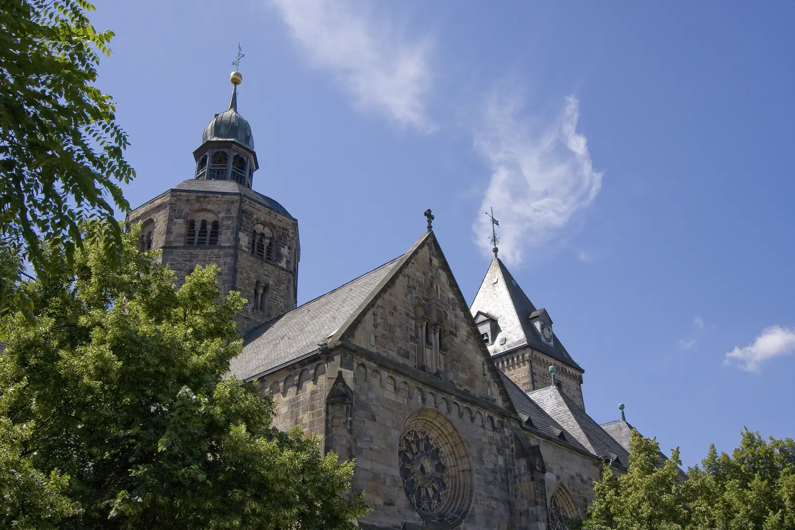 Das Münster St. Bonifatius, heute ev. luth. Gemeindekirche, die älteste Kirche und Keimzelle der Stadt.