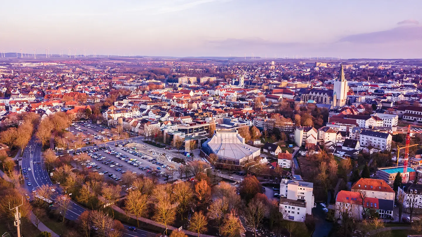Panoramablick auf Paderborner Innenstadt mit ihren Dom