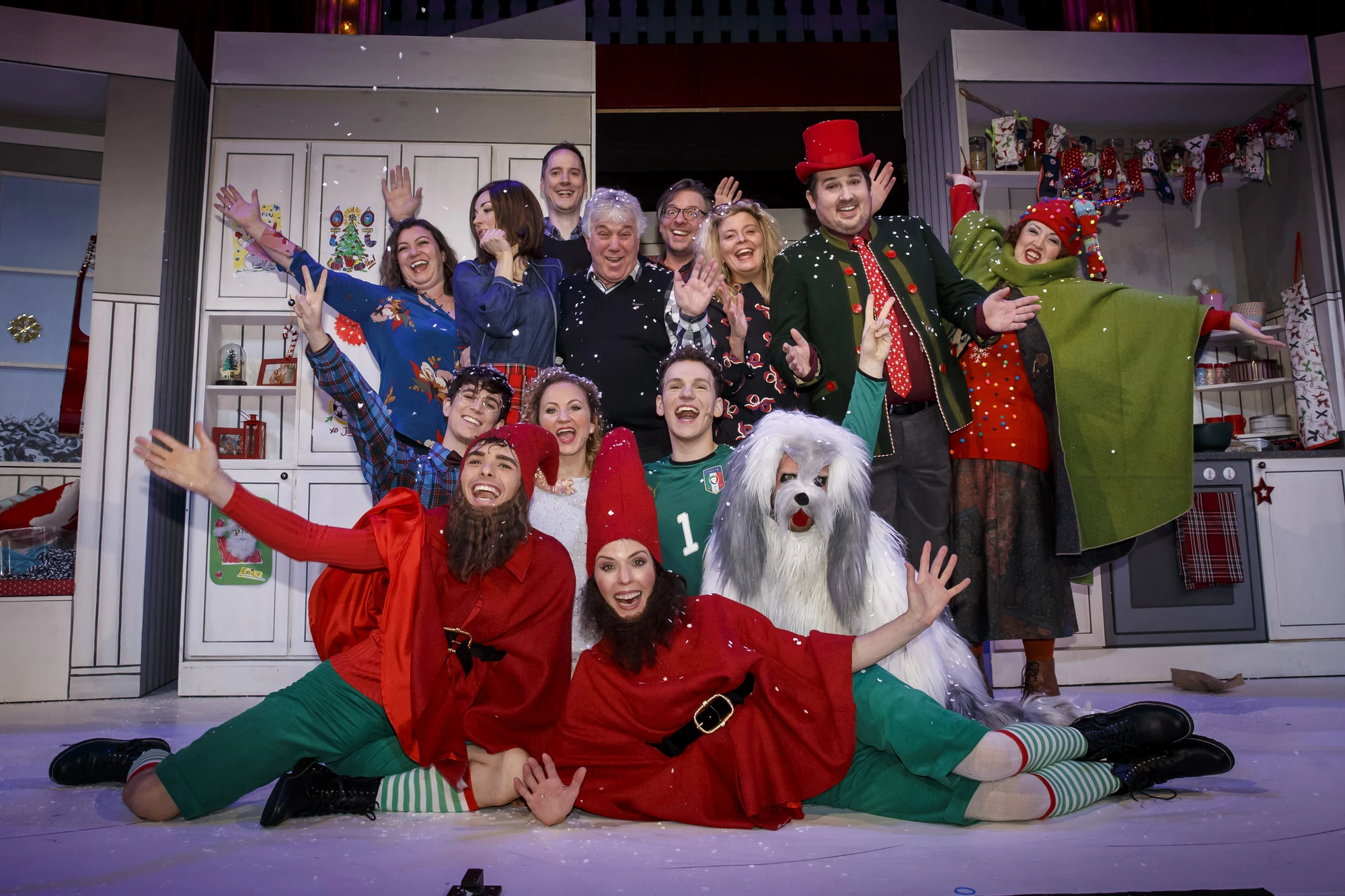 Die Weihnachtsbäckerei – Das Musical, Szene 8 (Schmidts Tivoli Cast)