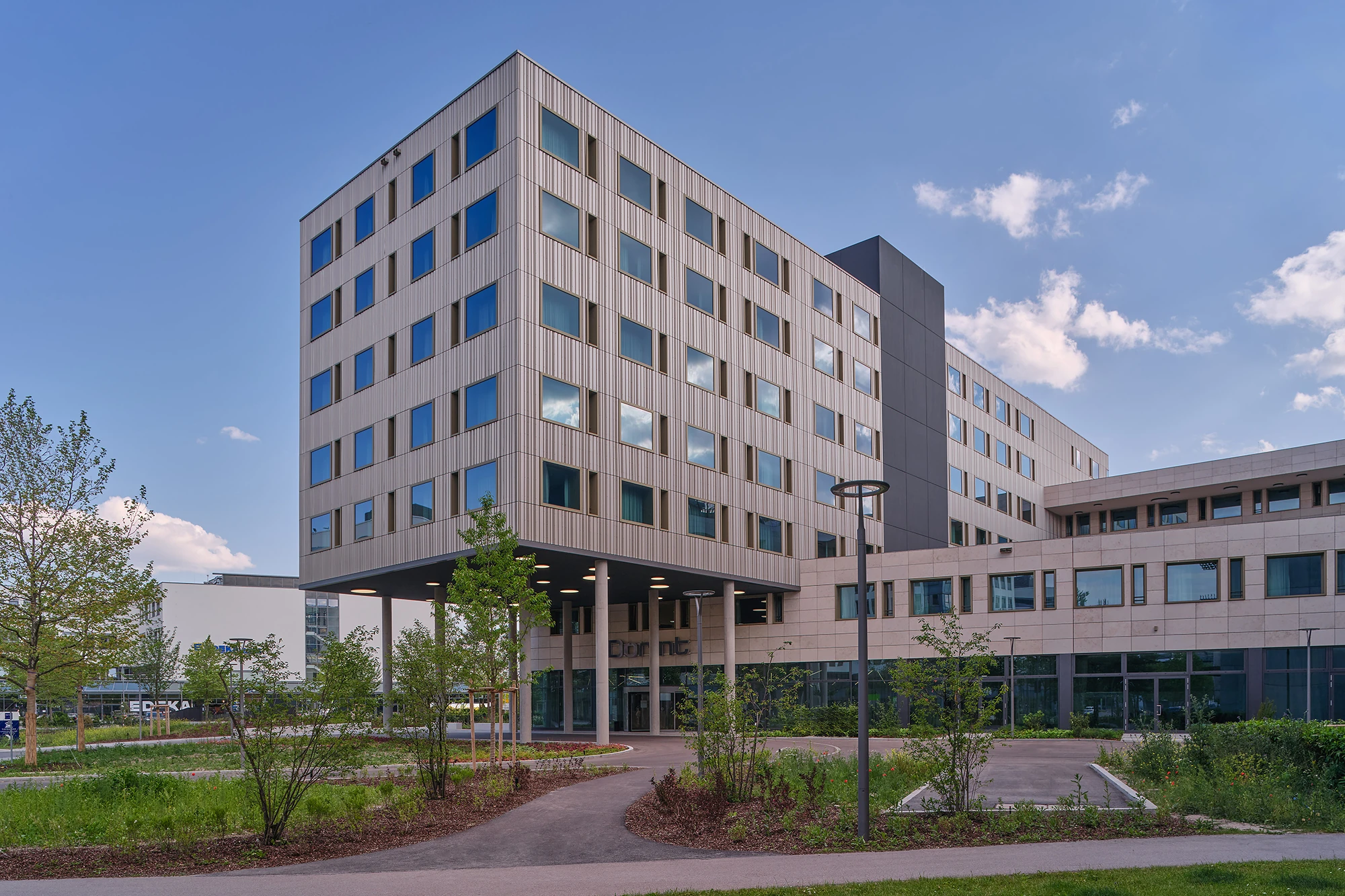 Dorint Hotel München-Garching, Außenansicht