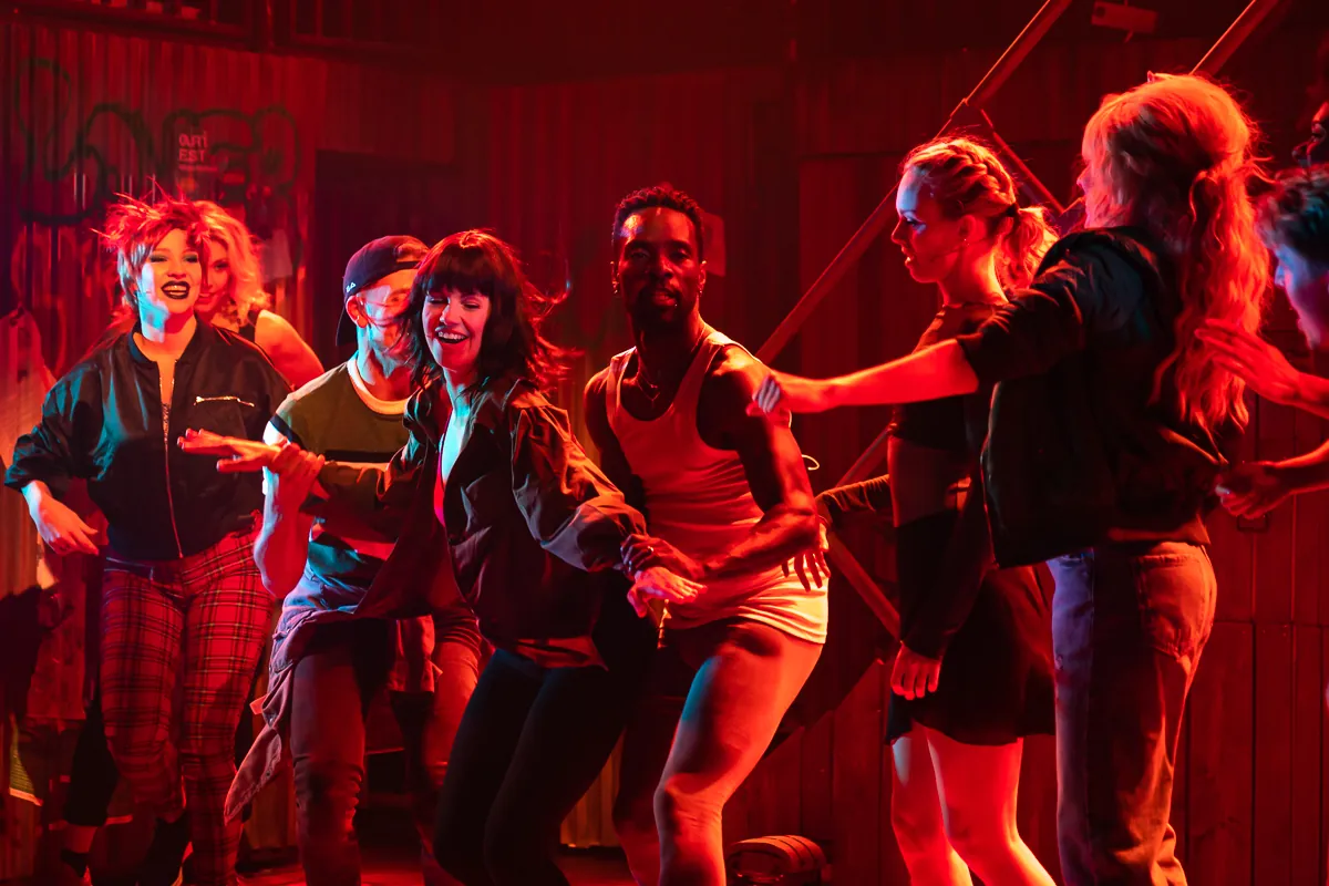 Flashdance Musical, Szenenmotiv 8 (Ensemble)