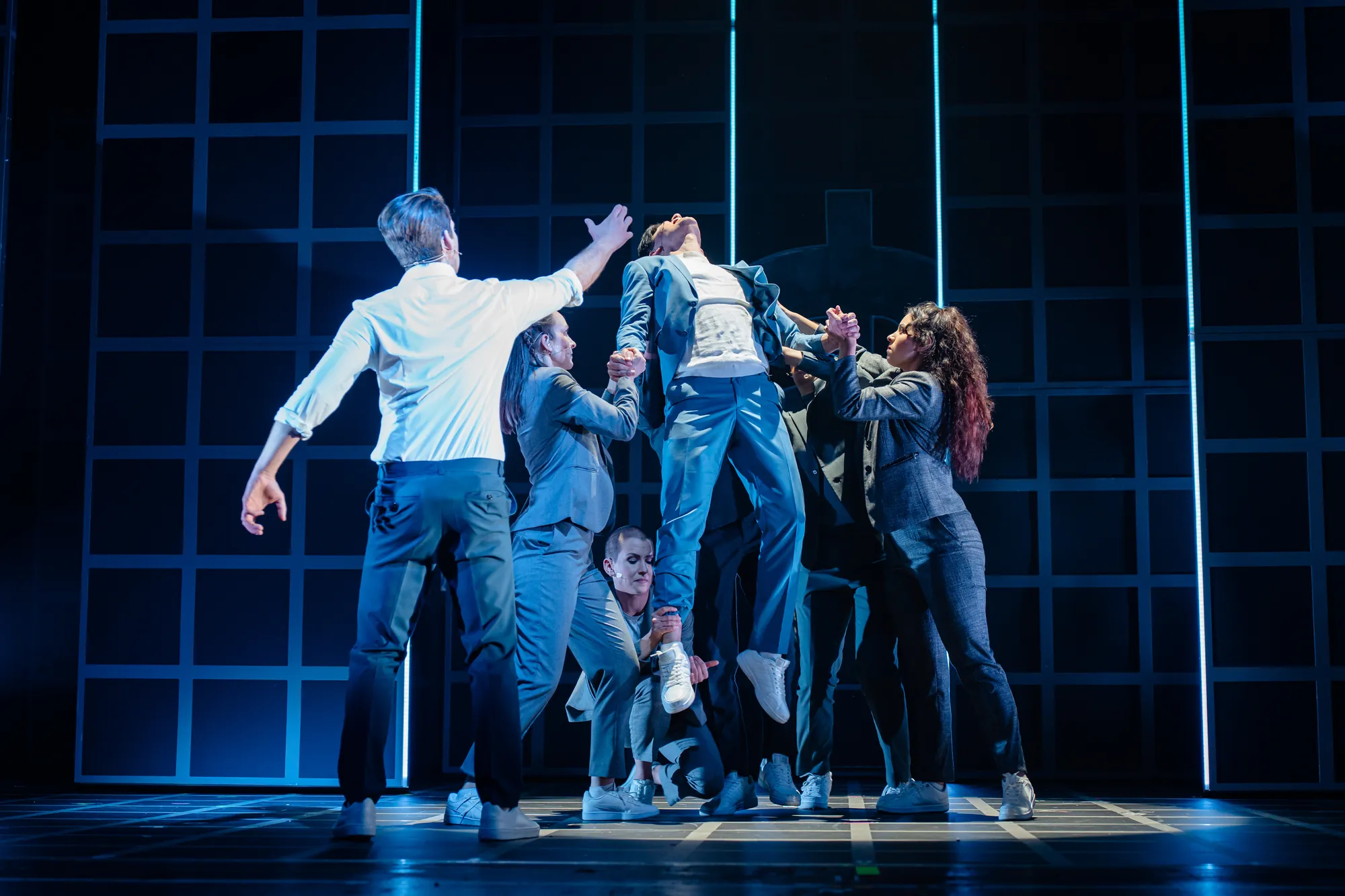 Ghost Musical, Szenenmotiv 11