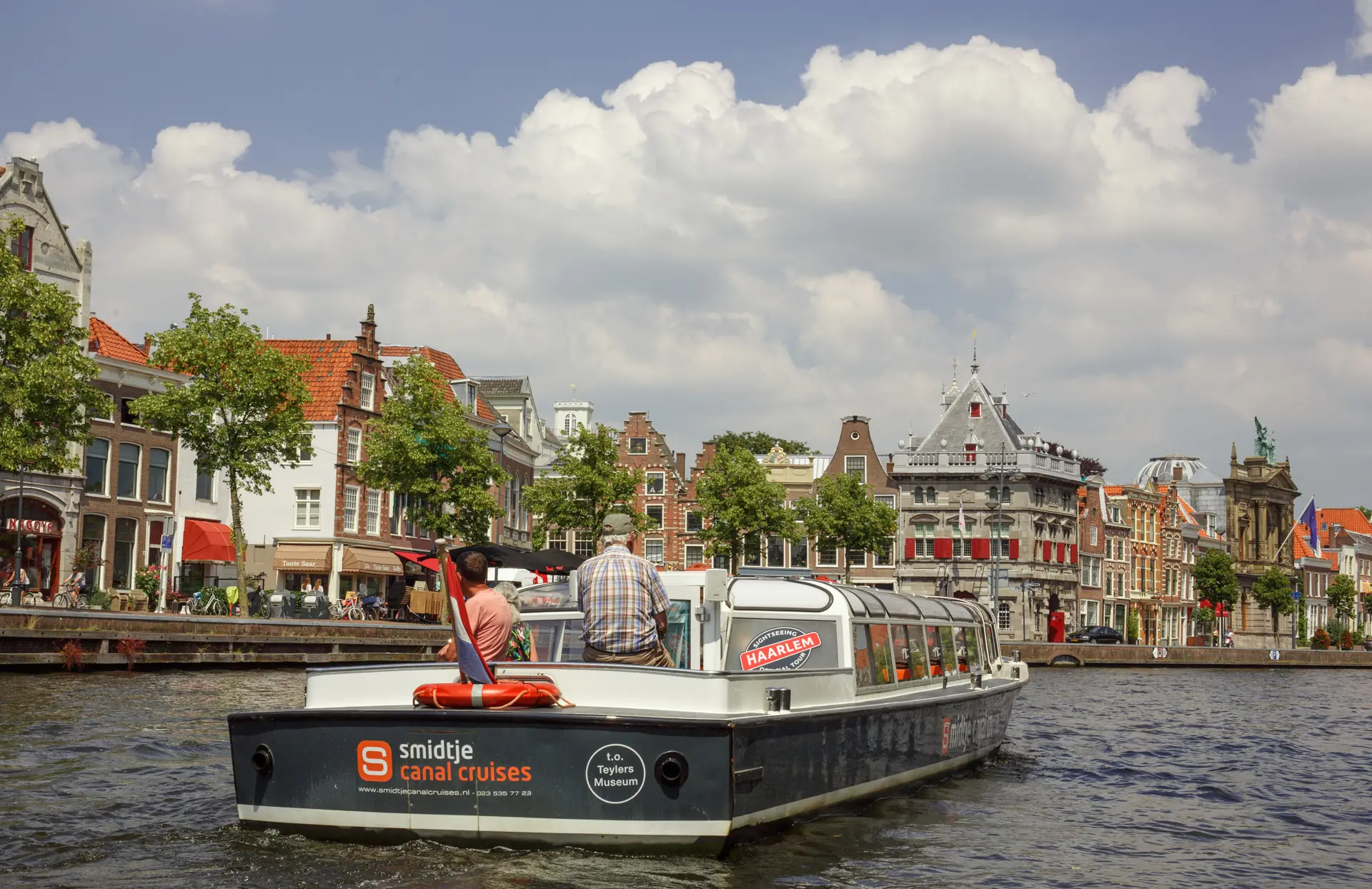 Grachtenfahrt Haarlem, Schiff auf der Spaarne