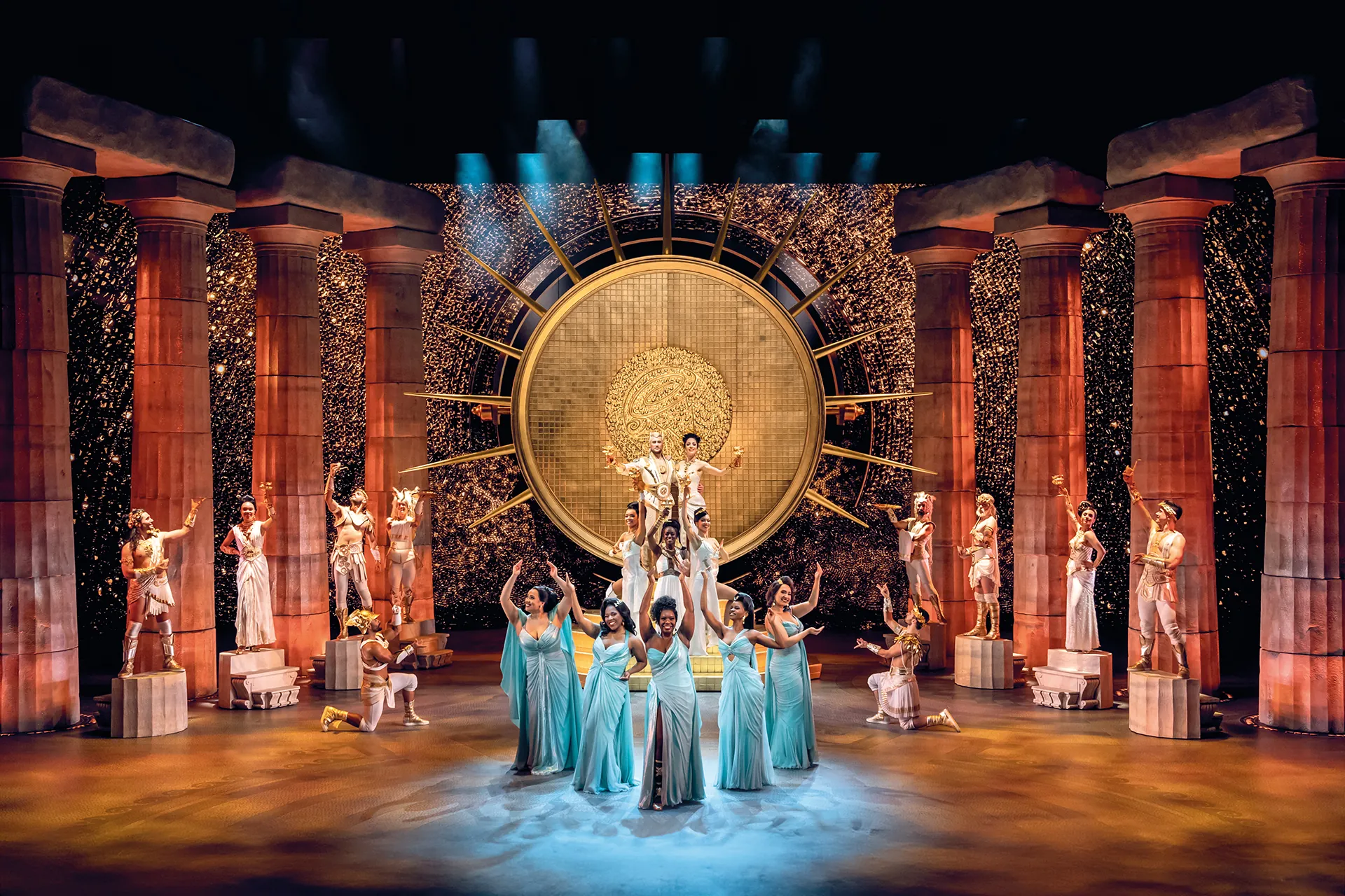 Disneys Hercules in Hamburg, Szenenbild Olymp