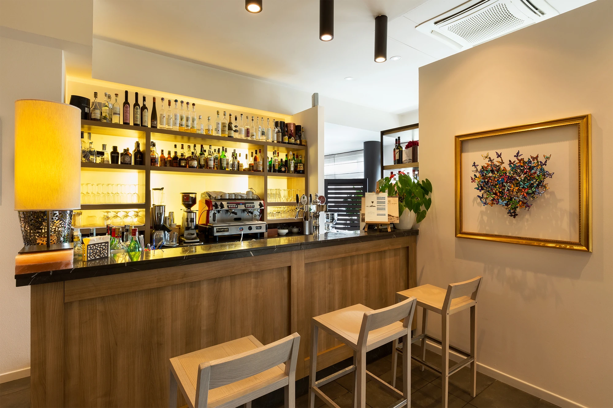 Bar im Leonardo Hotel Lago di Garda