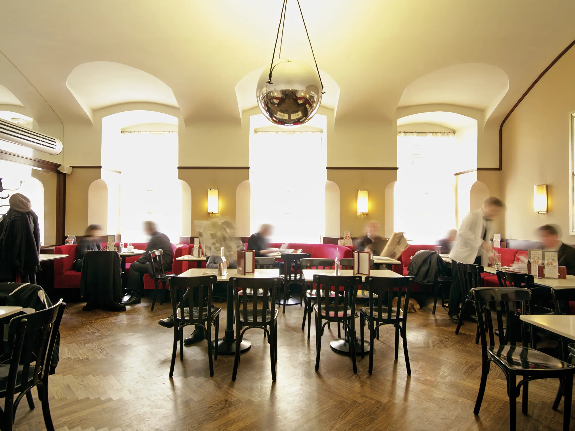 Kaffeehäuser Wien: Café Museum Interieur