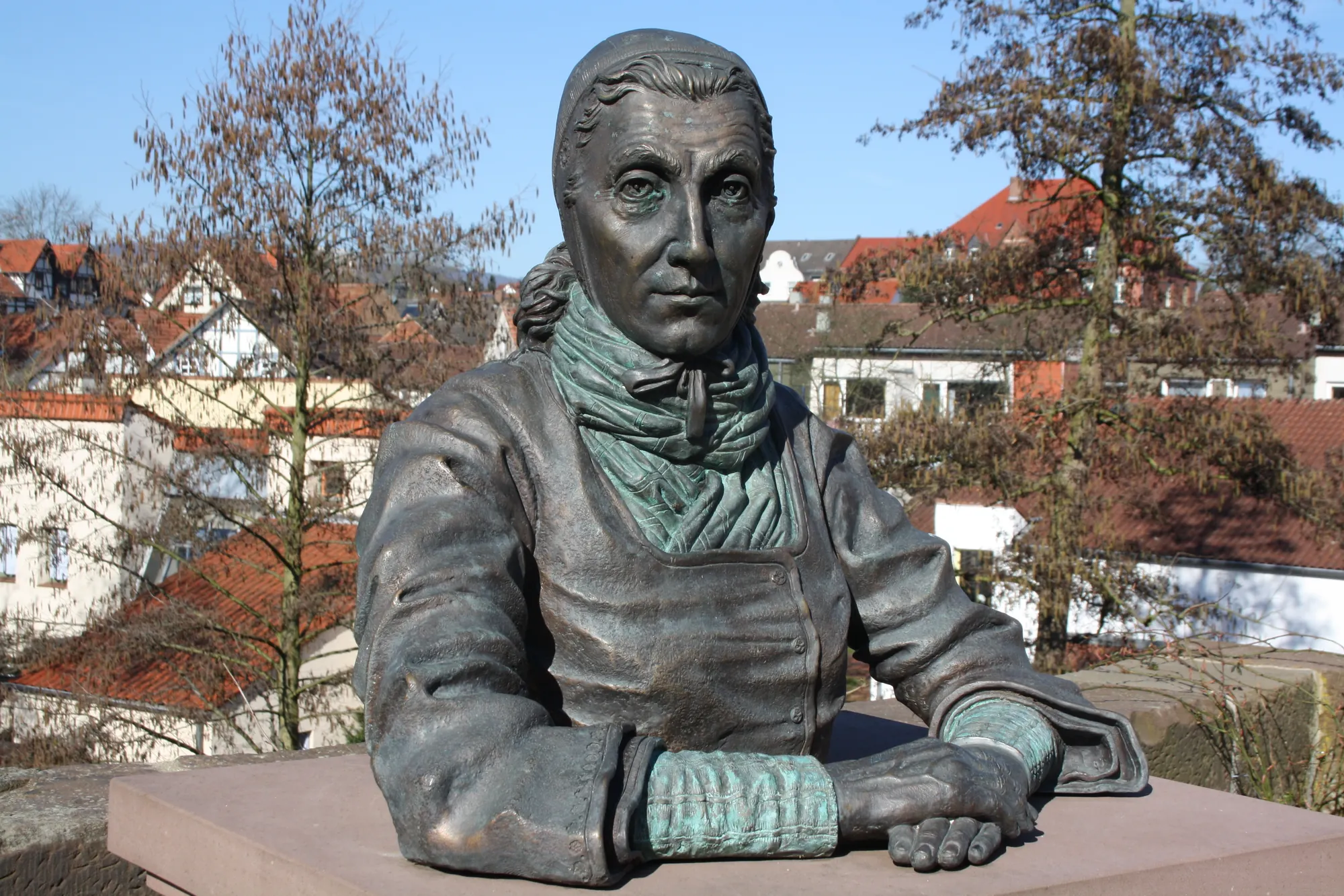 Dorothea Viehmann Denkmal am Märchenplatz in Kassel