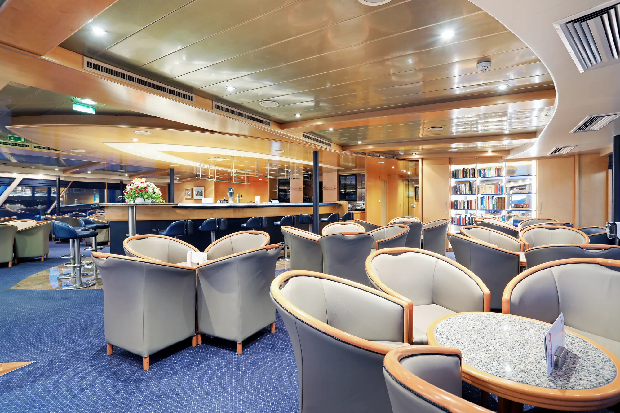 Panoramabar Primavera auf der MS Primadonna