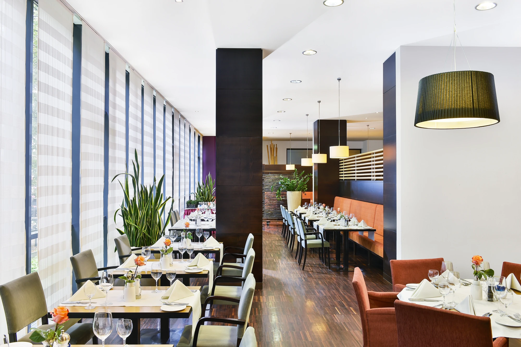 NH Stuttgart Airport, Restaurant