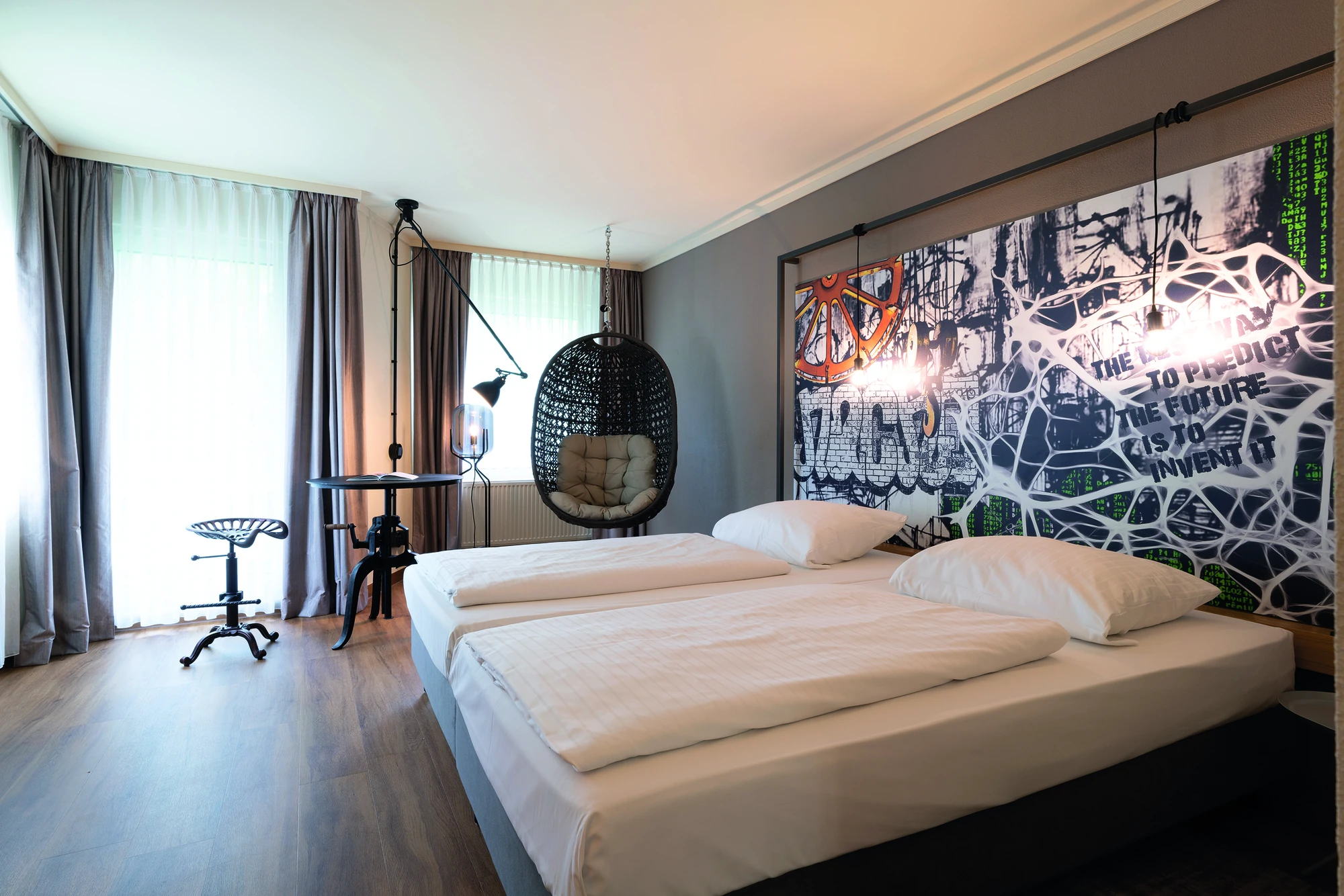 Seminaris Hotel Bad Boll Elegantes Doppelbett