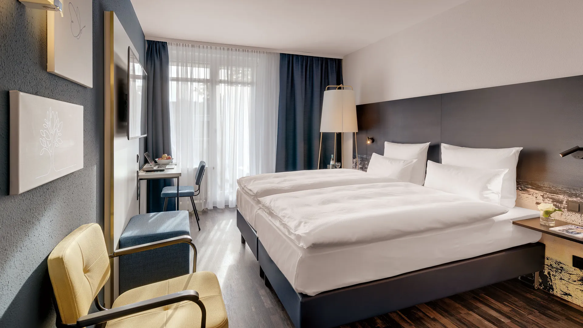 Beispiel Standard Doppelzimmer, Hotel the Yard Bad Honnef