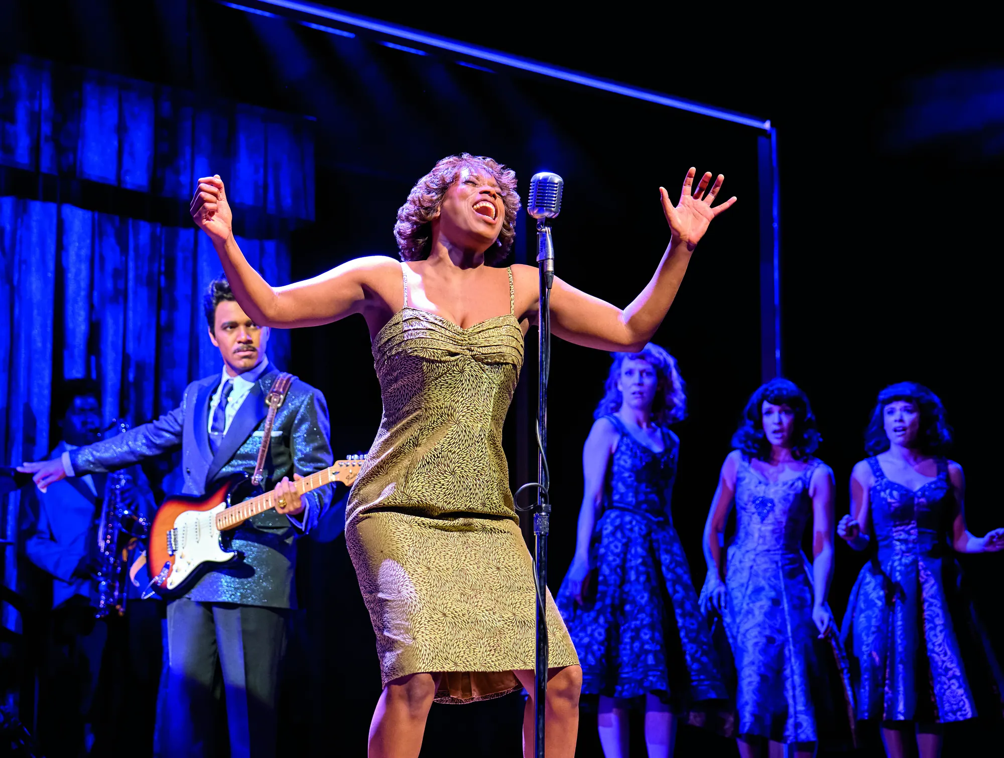 Tina Turner Musical Stuttgart, Szenenmotiv Club Manhattan