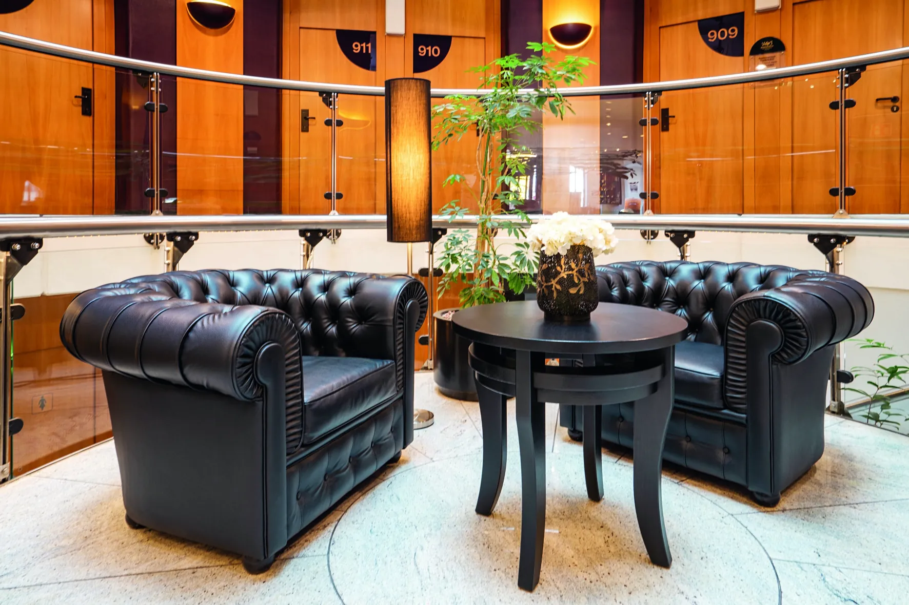 Victor's Residenz Hotel Frankenthal, Lounge im Rondell