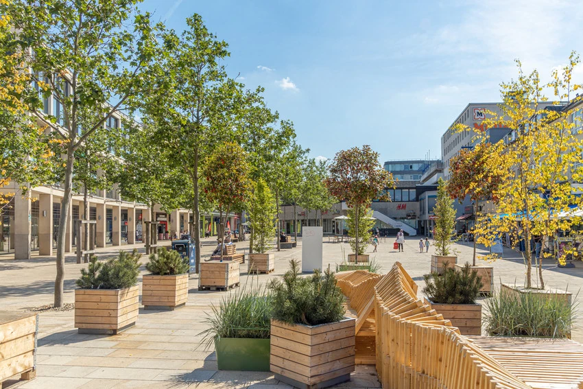 Blick in die Porschestraße in Wolfsburg